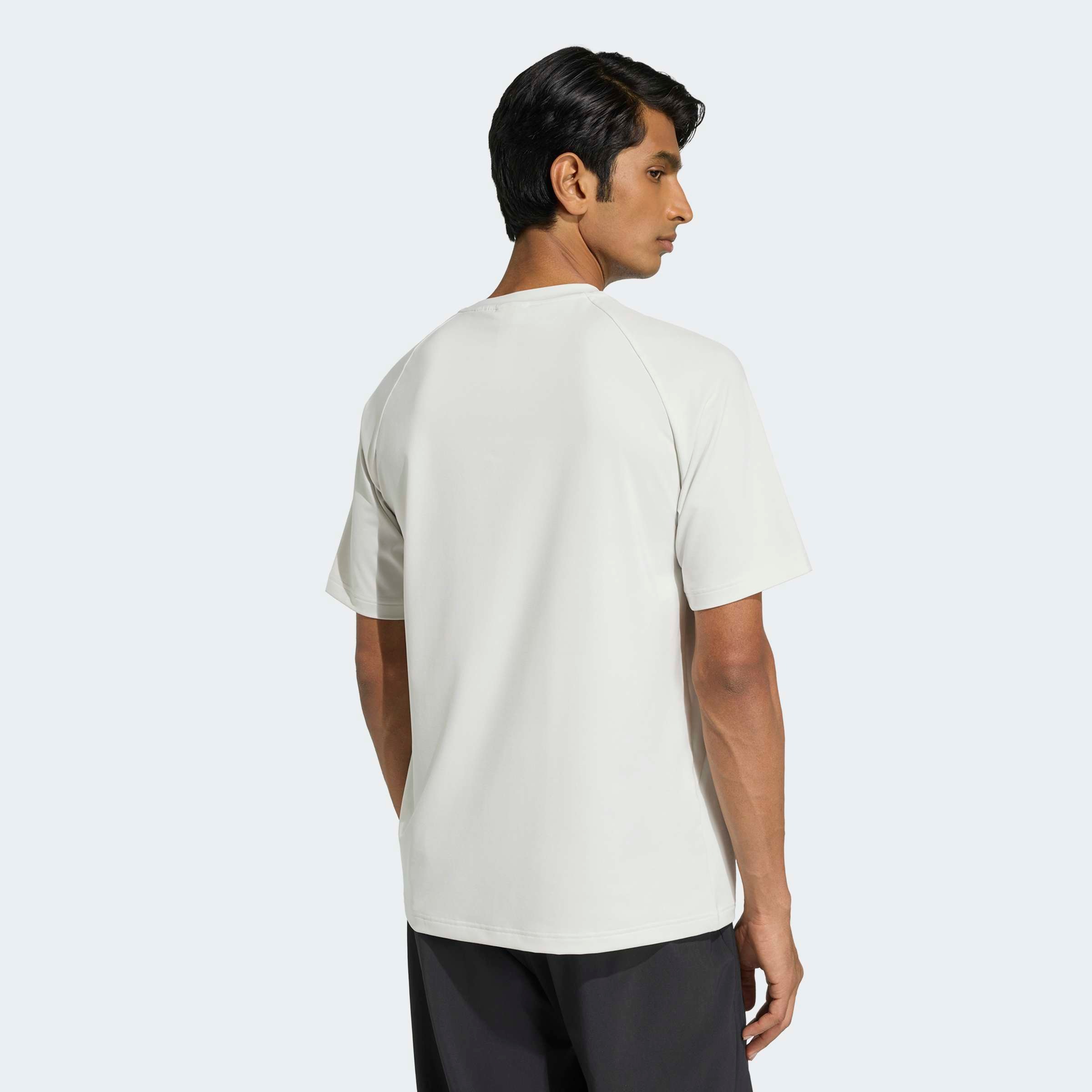 adidas Originals T-shirt »TECH TREFOIL ESSENTIALS POLYESTER« style sportif, sans fermeture, en polyester