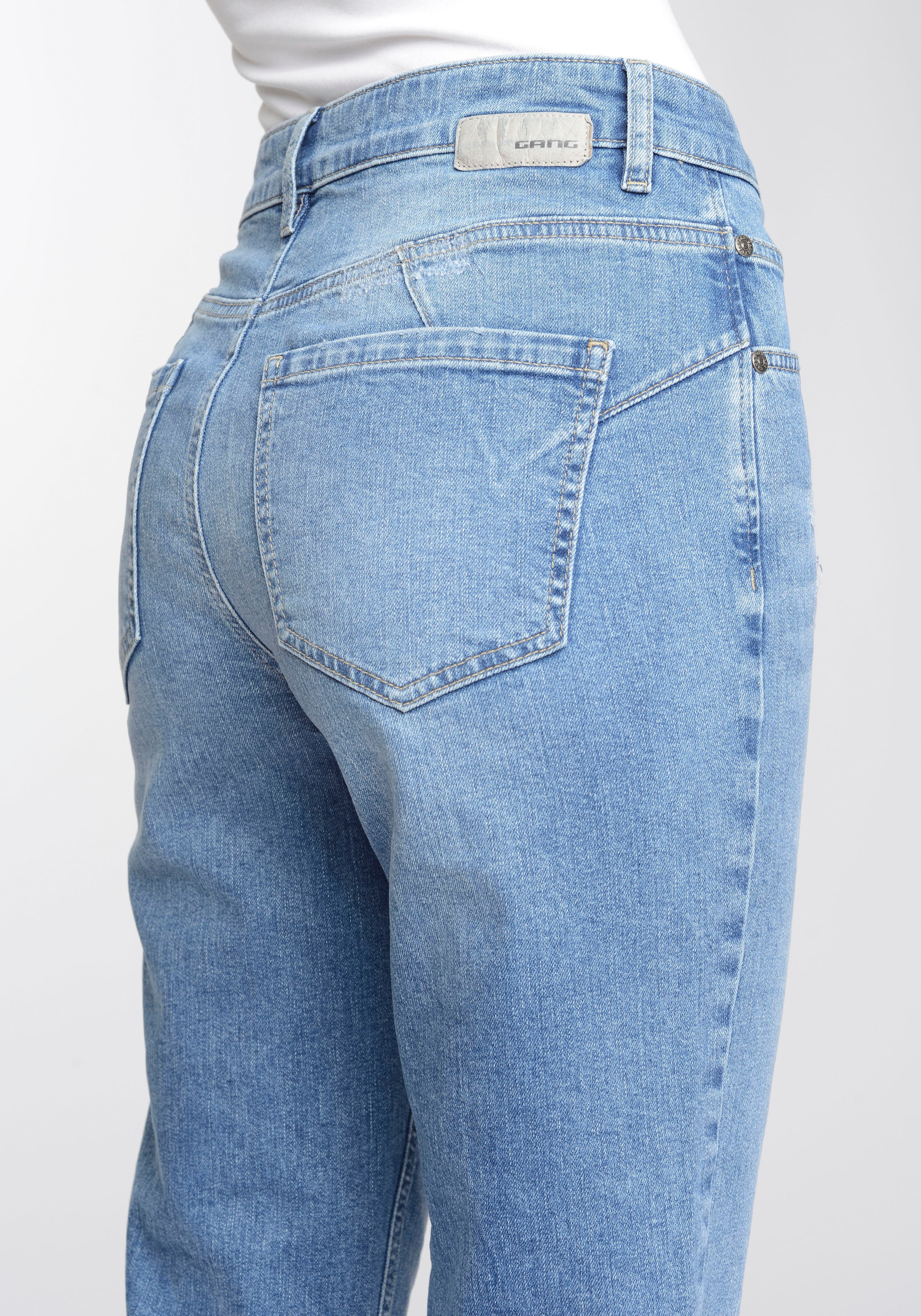 ♕ GANG Mom-Jeans »94ORA«, 2-Knopf-Verschluss mit verkürzter Beinlänge  versandkostenfrei kaufen