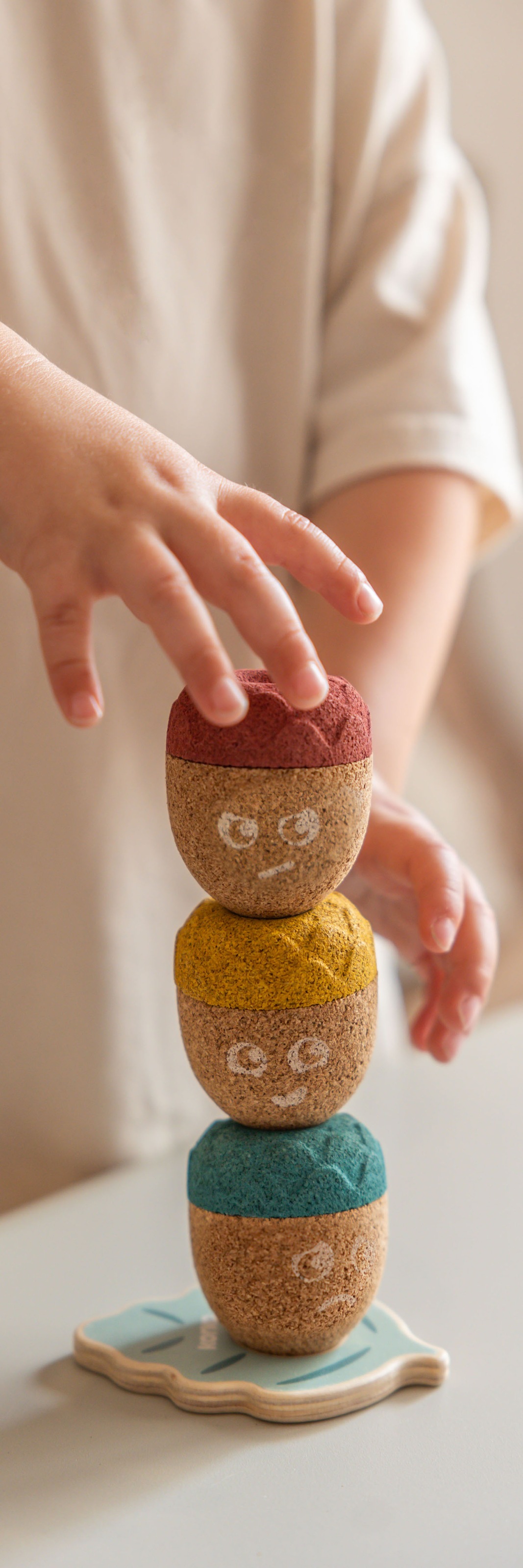 KORKO Jouets à empiler »Magical Mood Acorns« Made in Europe