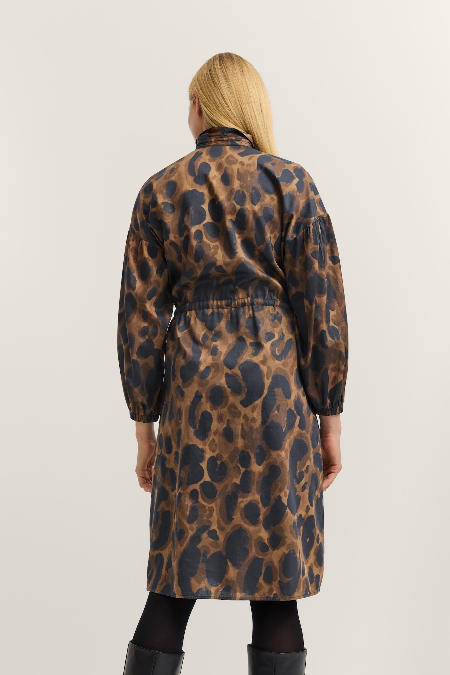 bugatti Blusenkleid »Leo-Muster« mit Bindegurt und aus Baumwolle