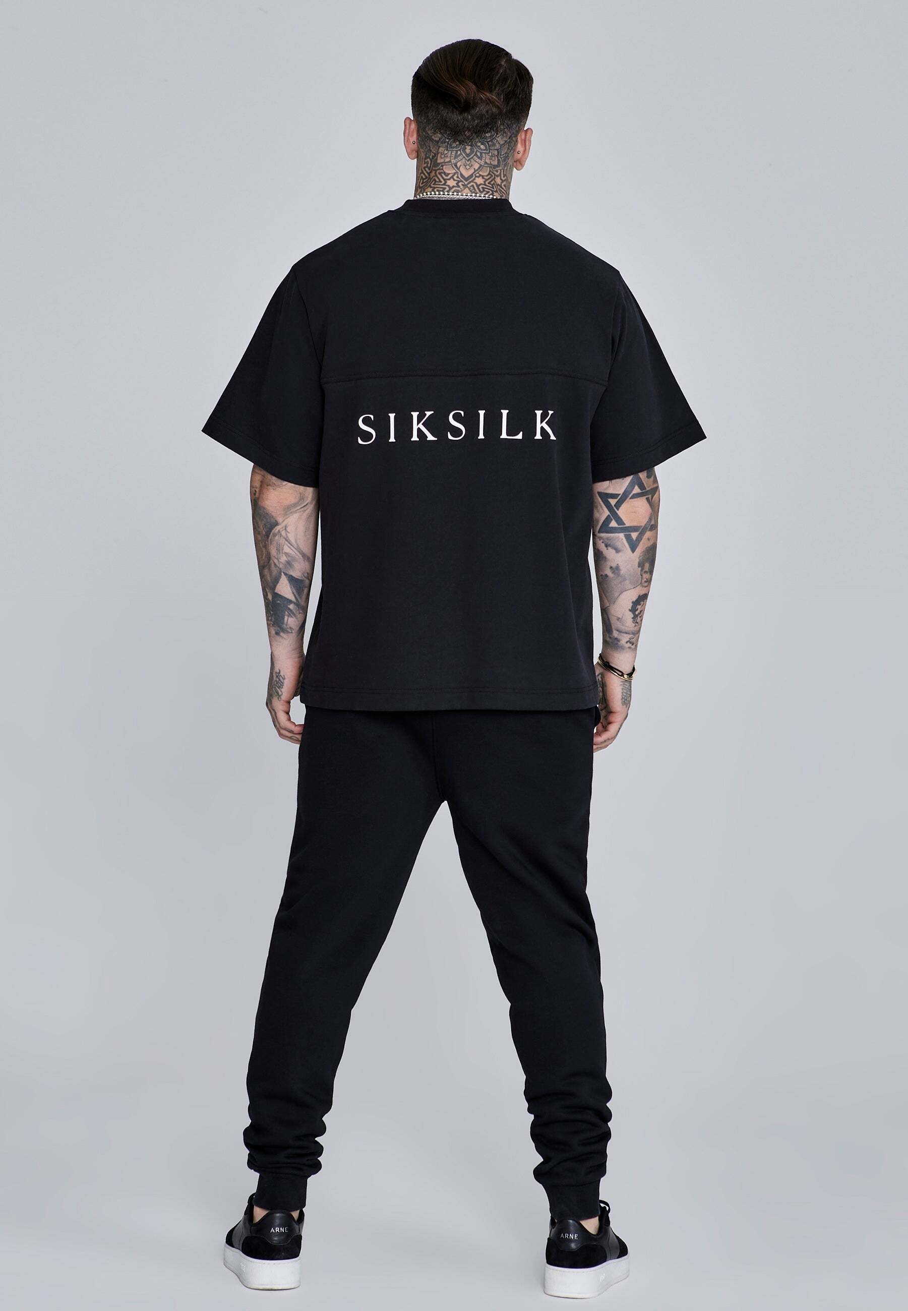 Siksilk Sweatpants »Siksilk Jogginghose Essentials Joggers«
