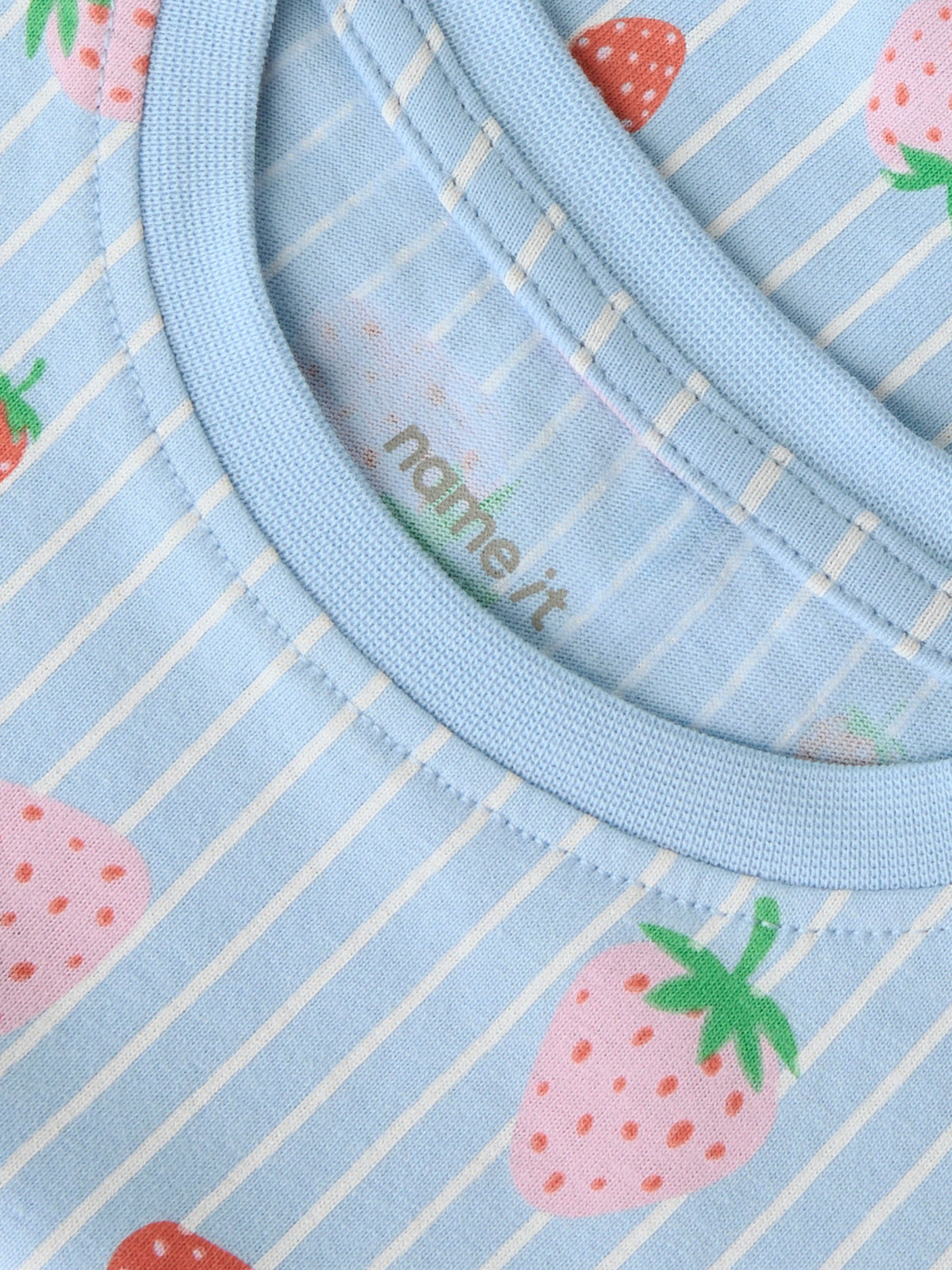 Name It Robe en jersey »NMFVIGGA CAPSL DRESS F1 NOOS« Baumwolle, regular fit