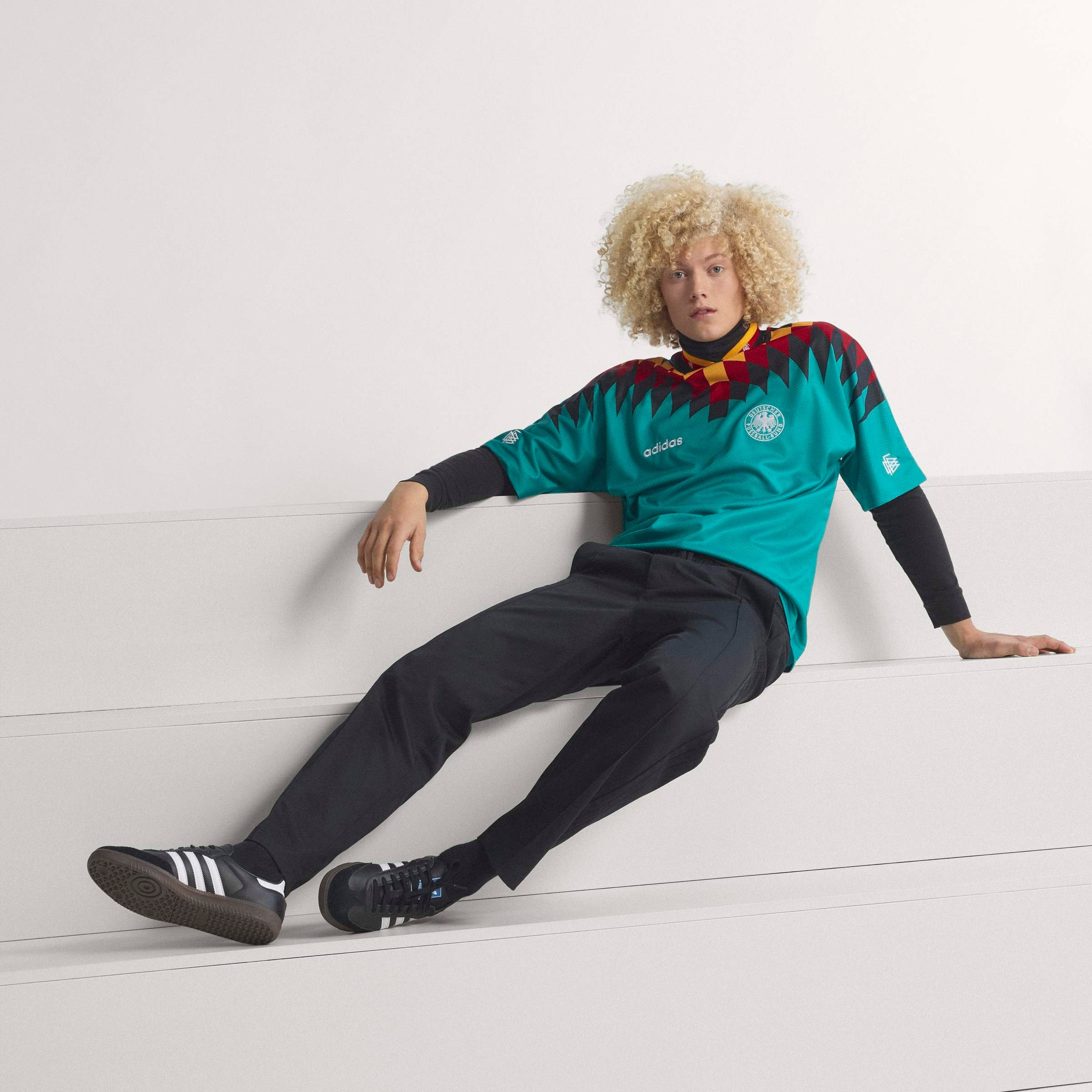 adidas Performance Maillot de foot »DFB A JSY 94« avec encolure en V, coupe ample, en maille jacquard