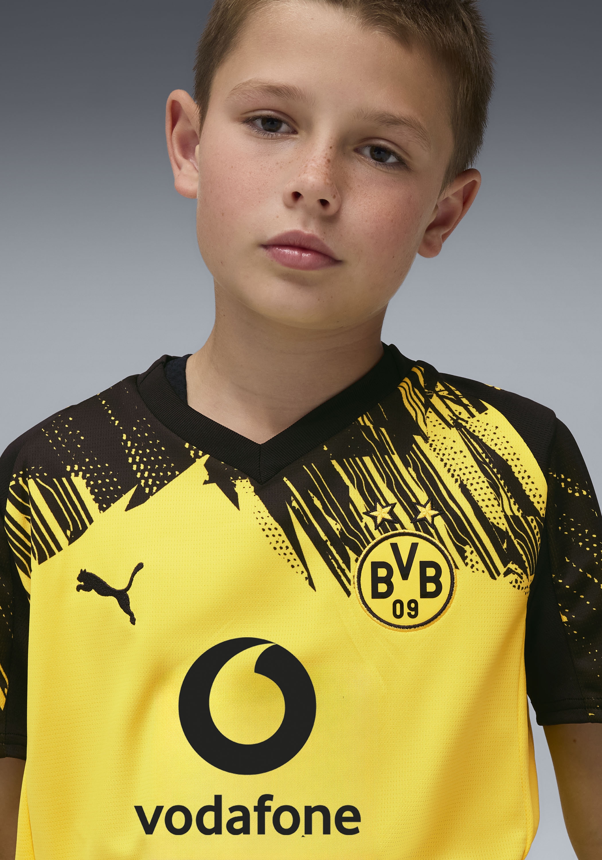 PUMA Fussballtrikot »BVB HOME JERSEY REPLICA JR WITH SPONSOR« Regular Fit, sportlicher Stil, ohne Kapuze, für Jugendliche