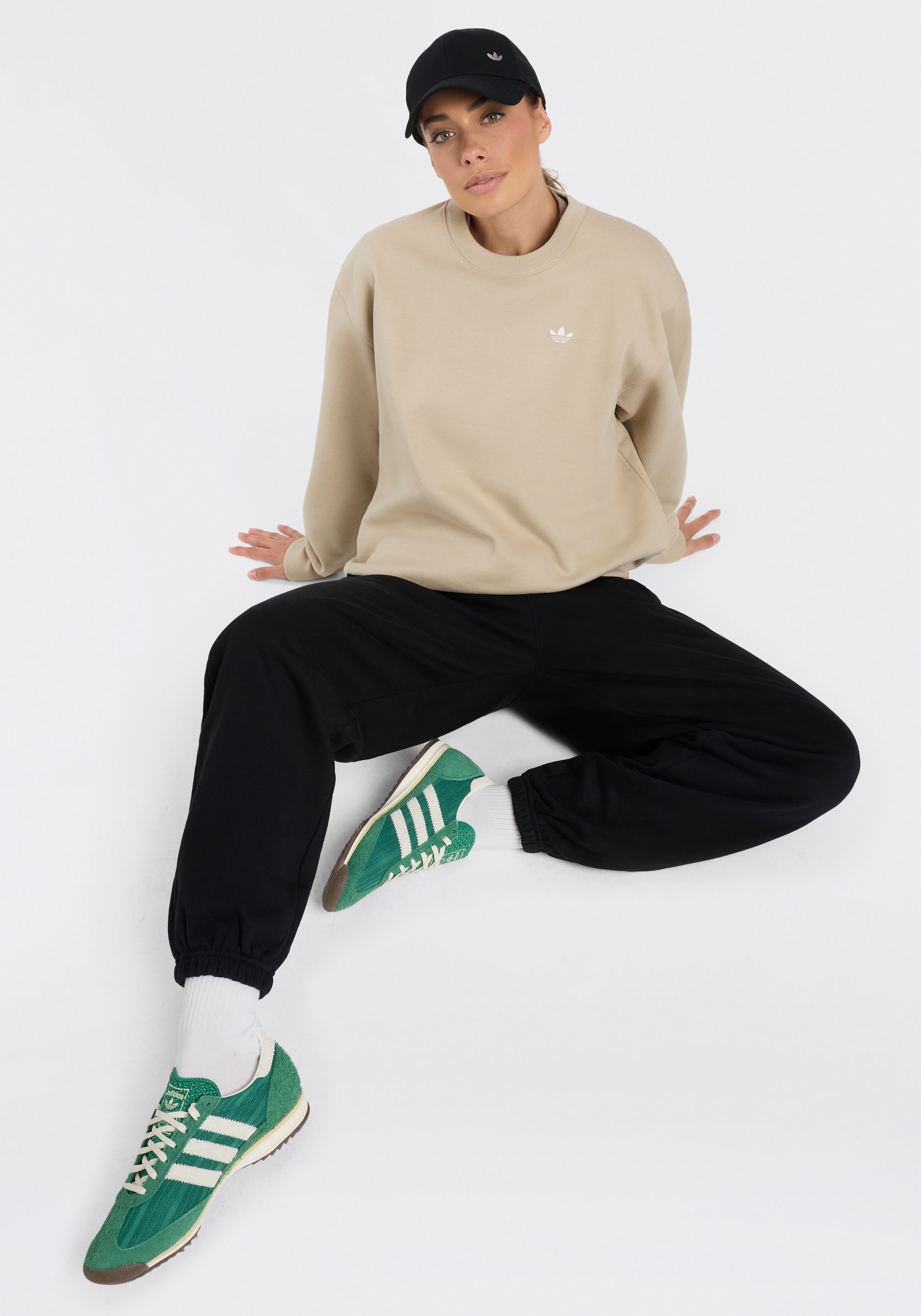 adidas Originals Sporthose »ESSENTIALS FRENCH TERRY«  mit Baumwolle, normale Weite