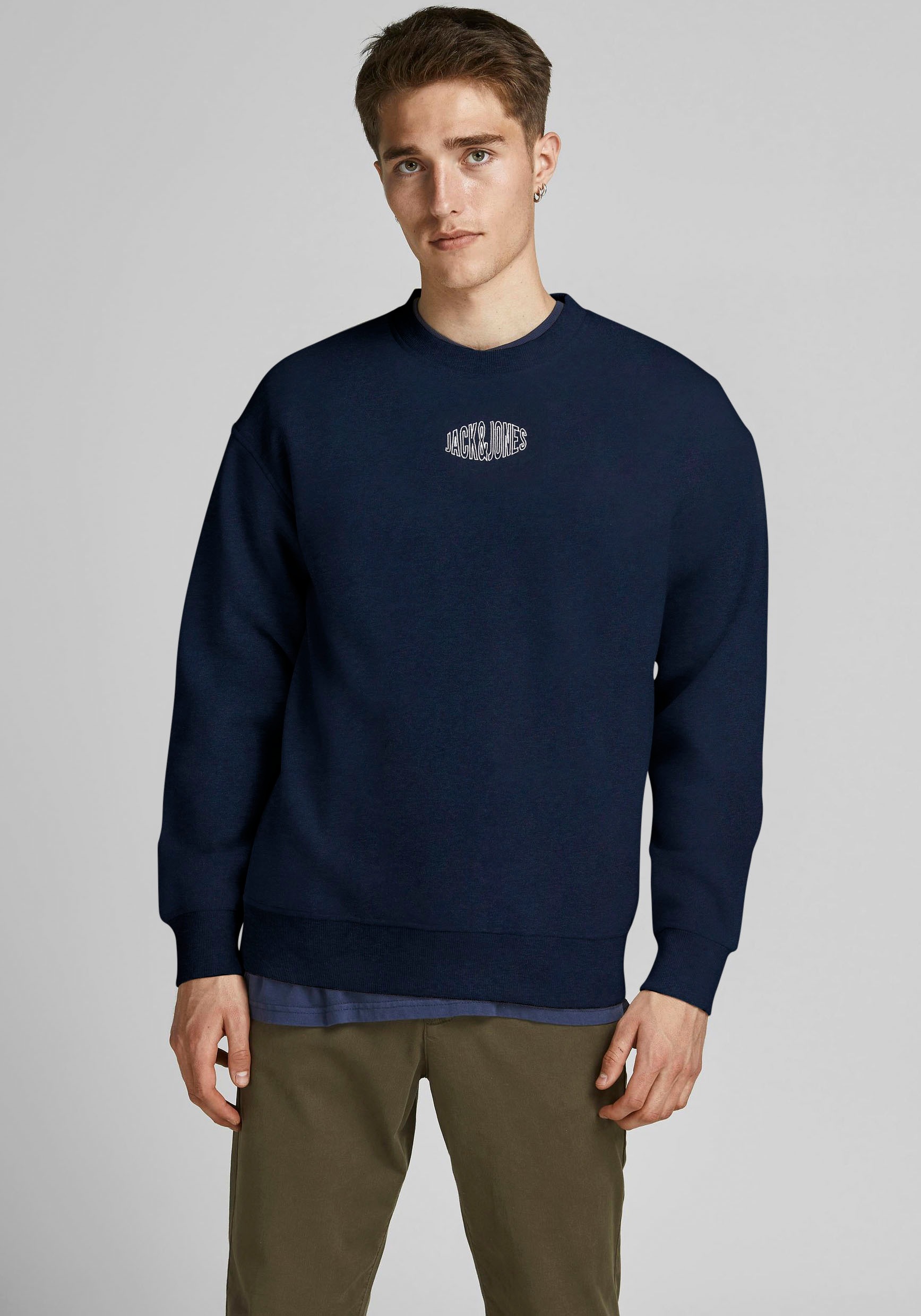 Image of Jack & Jones Sweatshirt »WORLD SWEAT CREW NECK« bei Ackermann Versand Schweiz