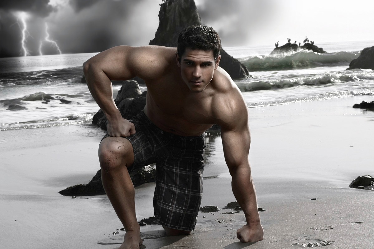 Image of Papermoon Fototapete "Mann an Strand"