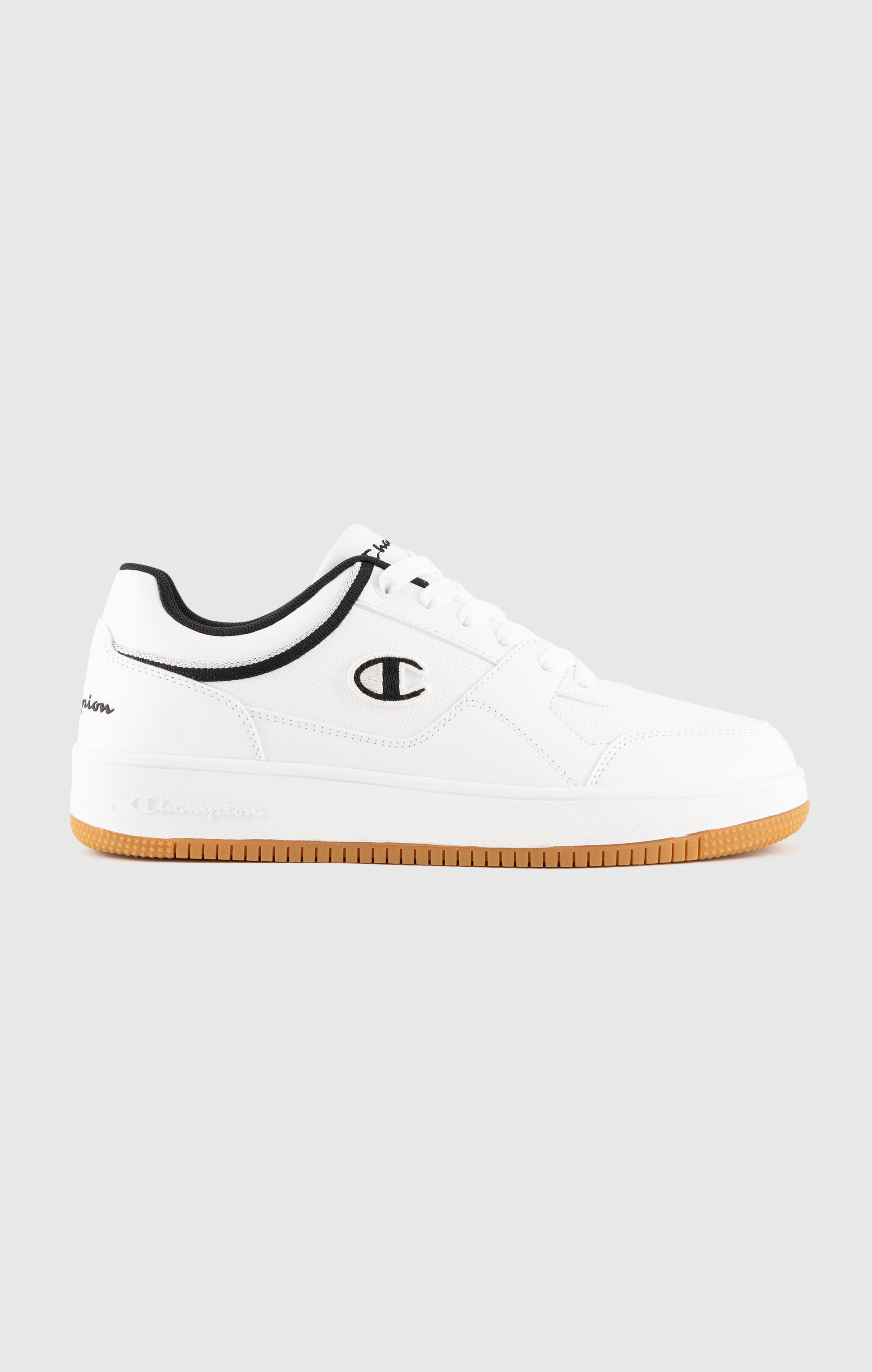 Champion Sneakers »RD18 LOW«  avec semelle en caoutchouc, profil de semelle légèrement structuré