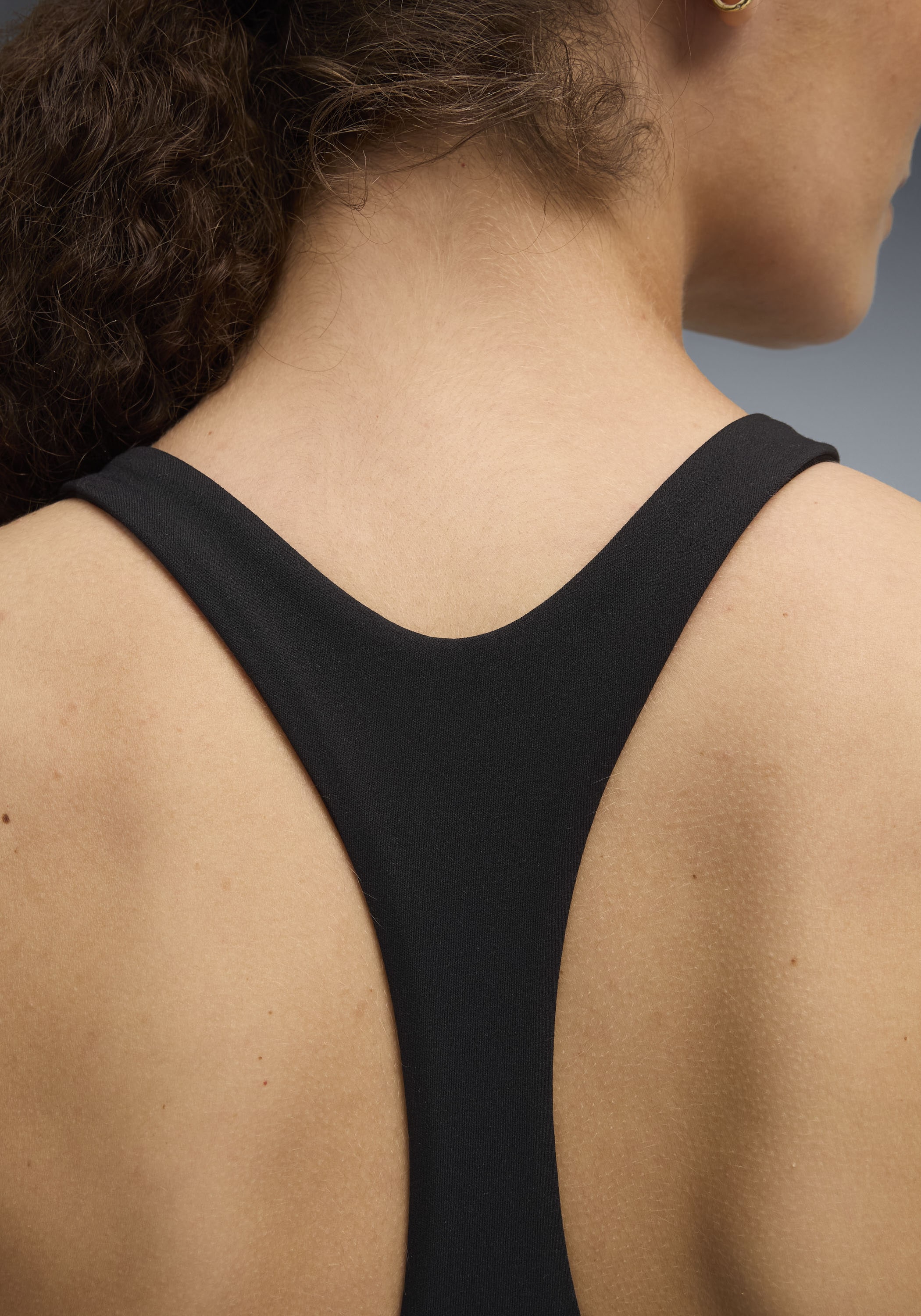 PUMA Sport-BH »W  X HYROX SHAPELUXE HIGH NECK BRA« für Fitness entwickelt, DryCELL Technologie, atmungsaktives Material