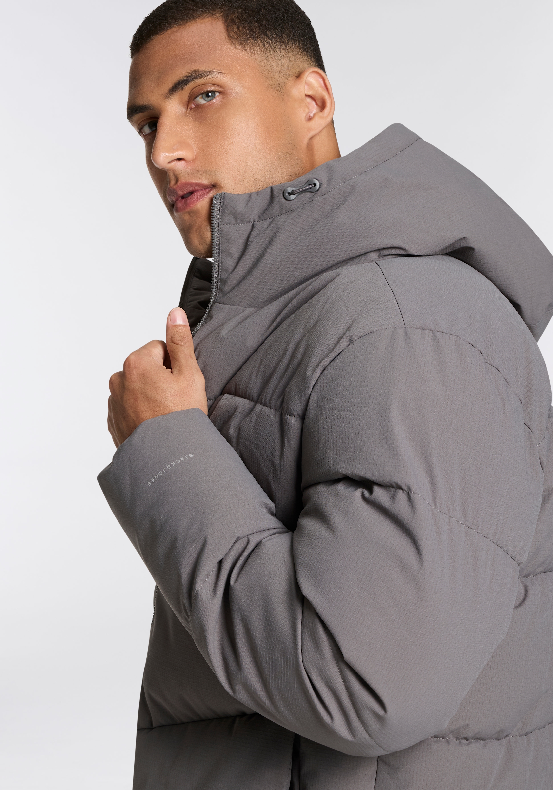 Jack & Jones Steppjacke »JJGUARD – Steppjacke mit Wattierung und Reissverschluss«, mit Kapuze, modisch, regular fit, Web