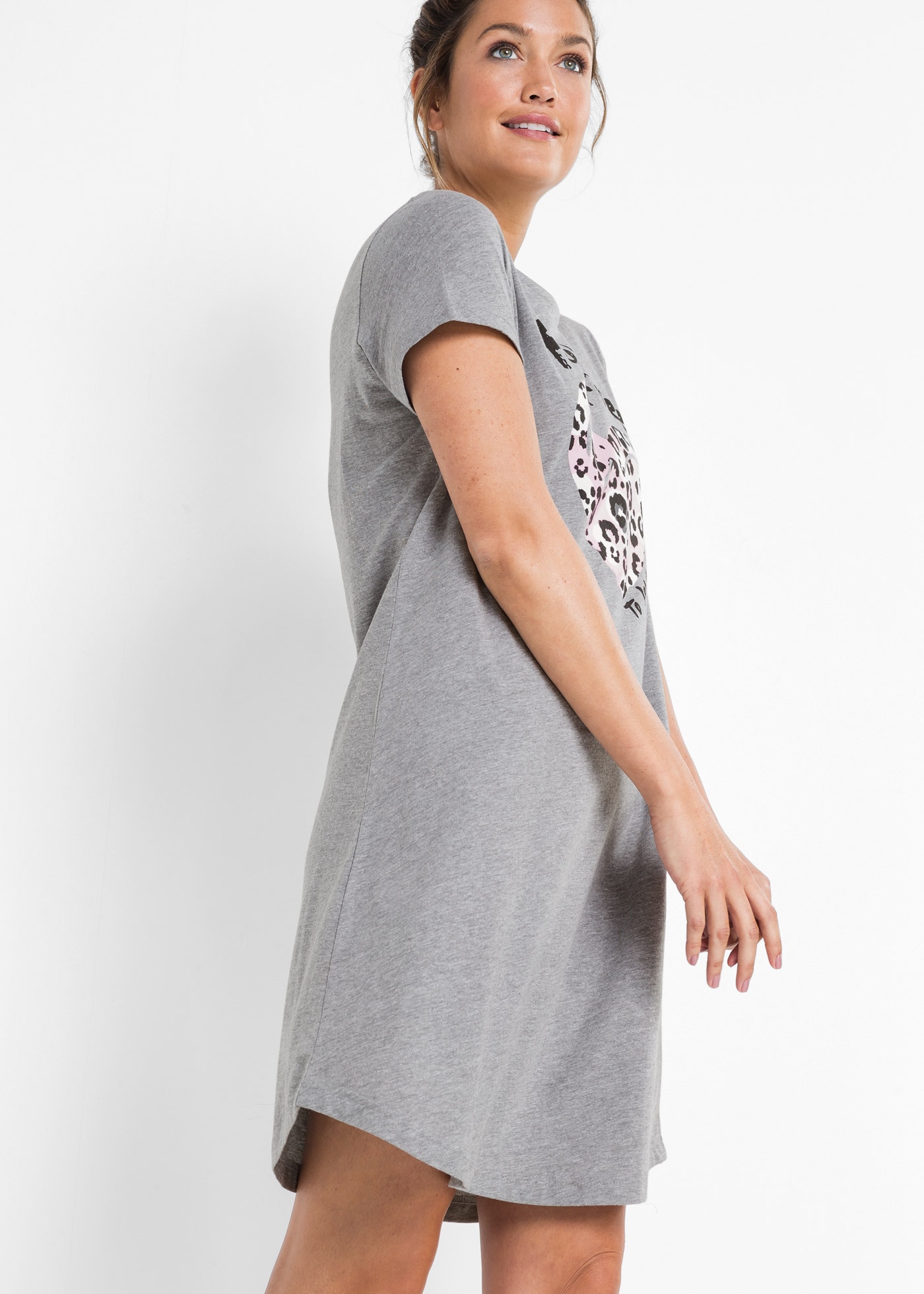 bonprix Chemise de nuit tolle Baumwollmischung, kurzarm, gerader, leicht ausgestellter Schnitt