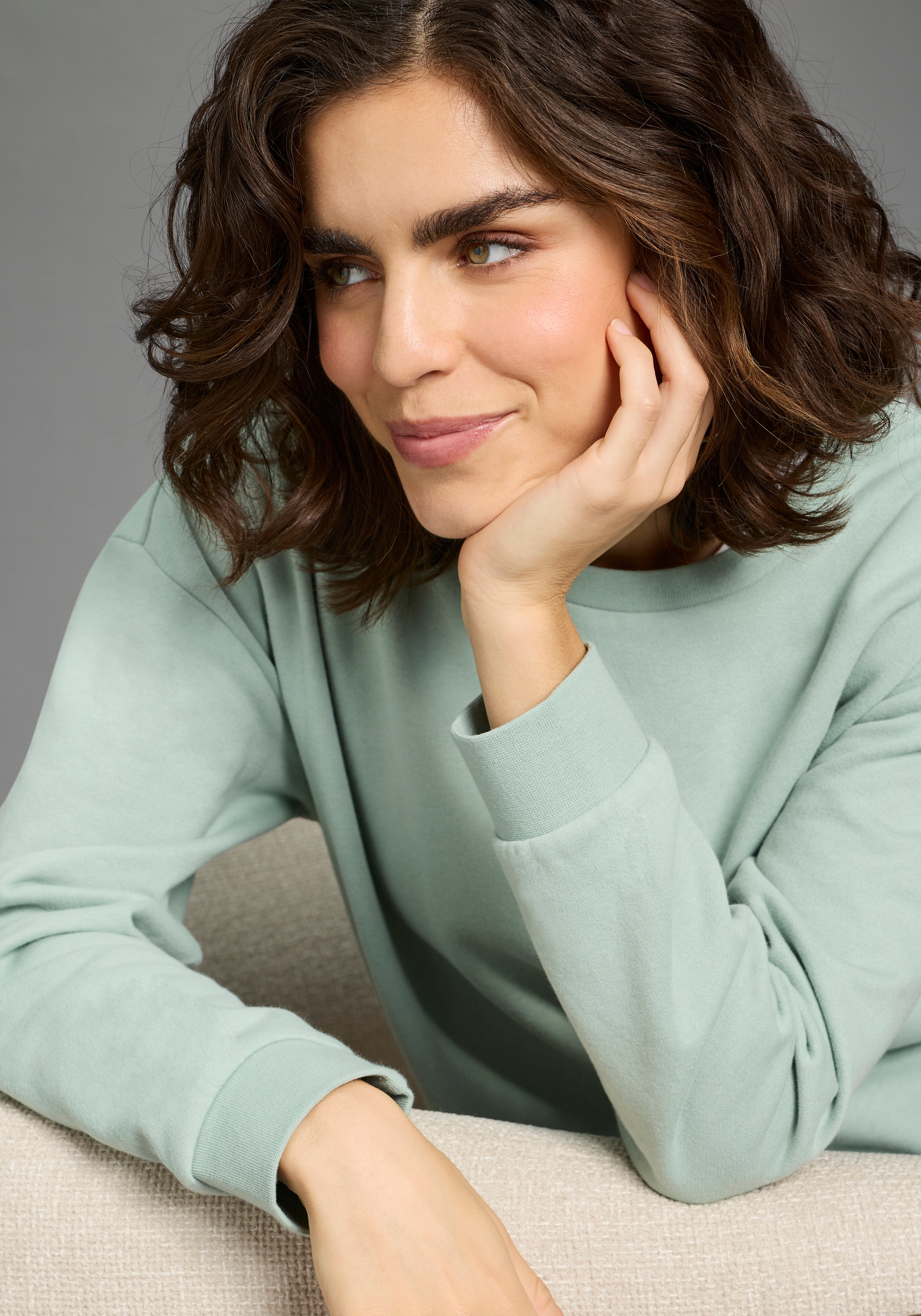 Flashlights Sweatshirt , im Basic-Stil, Langarm, Rundhalsausschnitt, mit Rippbündchen
