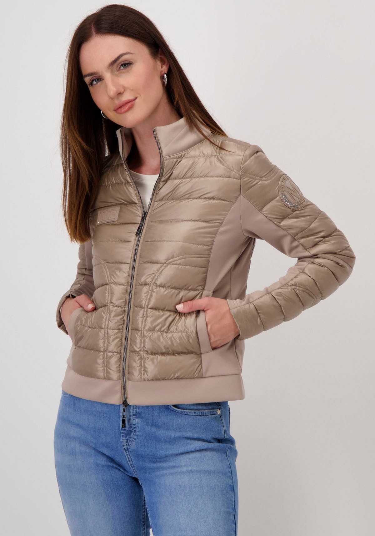 Steppjacke, im Materialmix