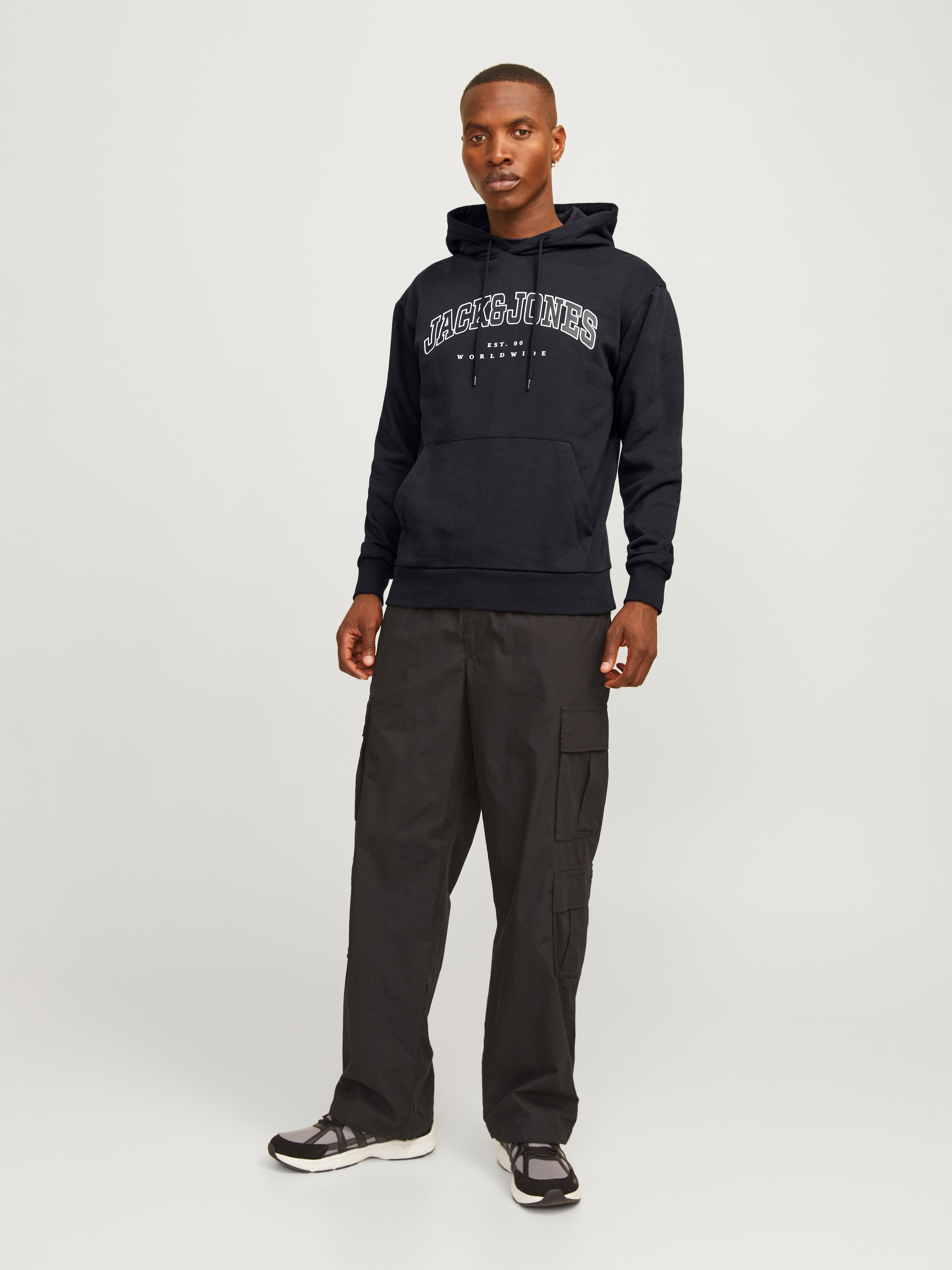 Jack & Jones Sweat à capuche »JJECALEB VARSITY SWEAT HOOD NOOS«
