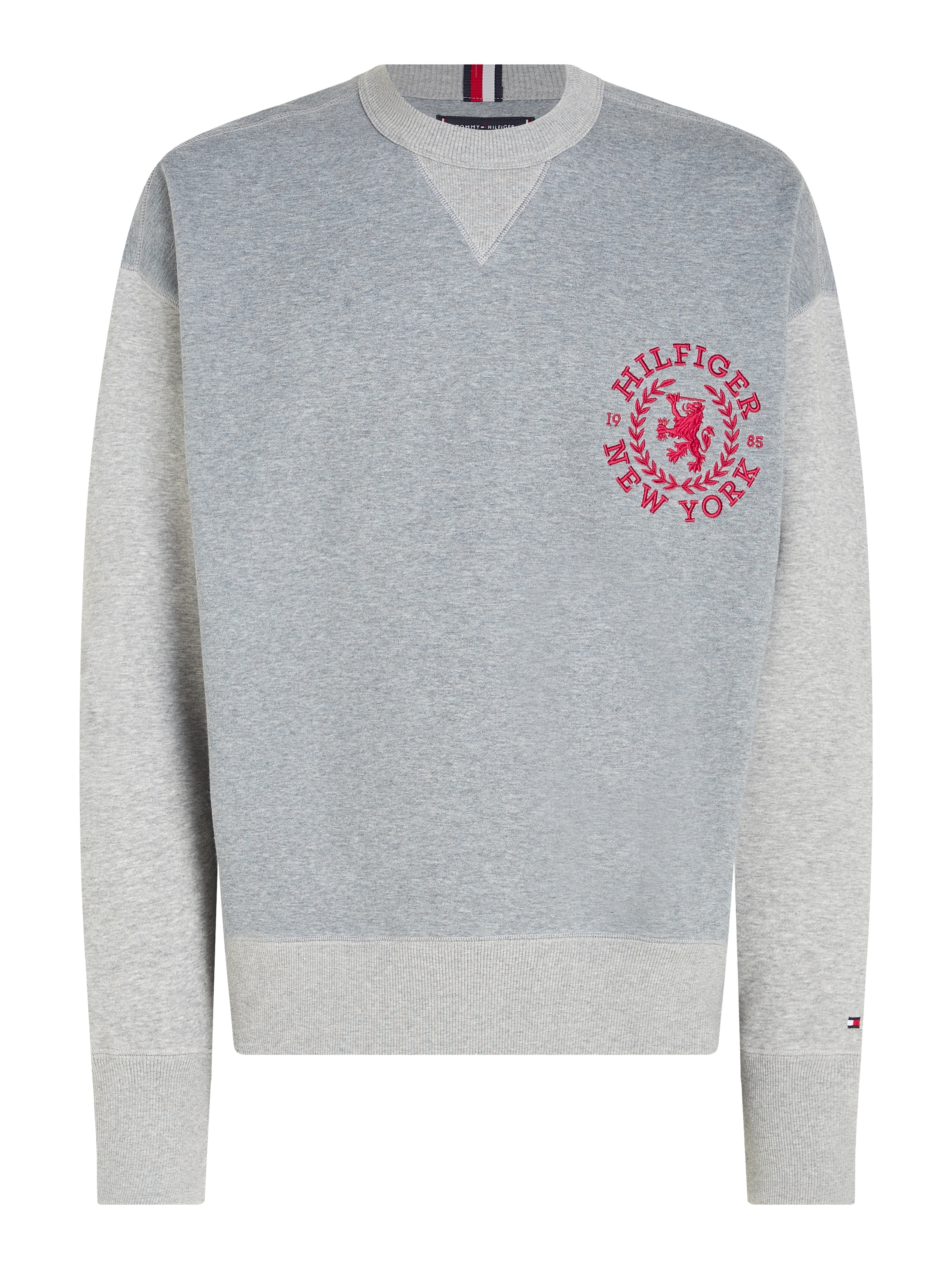 Tommy Hilfiger Sweatshirt »SMALL CREST CREWNECK«, mit Logo-Stickerei auf der Brust