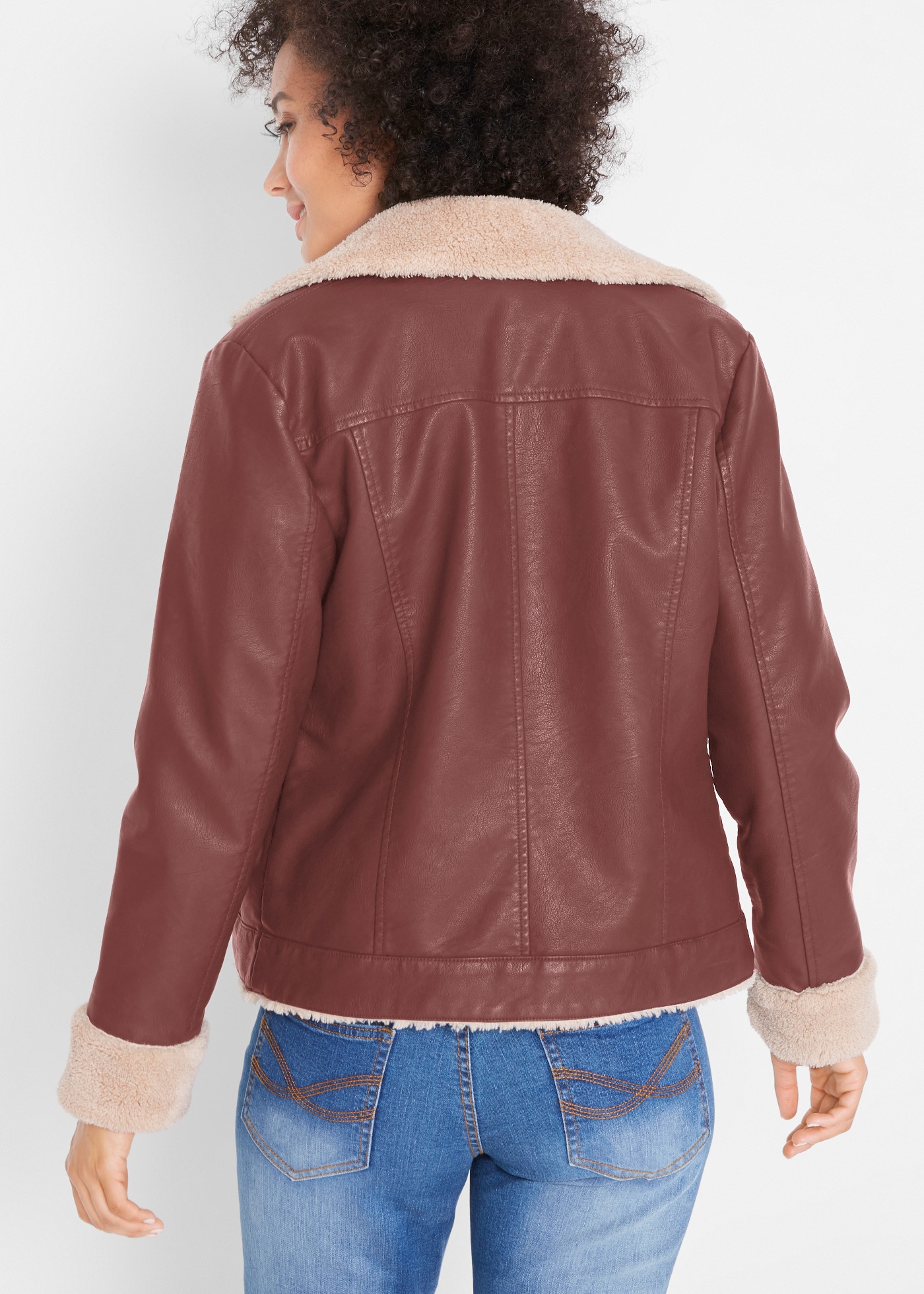 bonprix Veste en imitation cuir »Lederimitat-Jacke, gefüttert« style biker moderne, avec doublure en fausse fourrure Teddy, coupe confortable