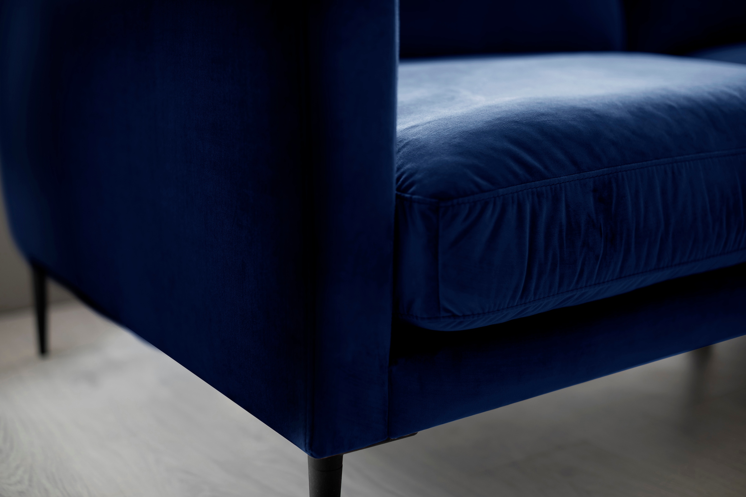 Trends by HG 3-Sitzer »Svea«, mit Metallfuss, frei im Raum stellbar