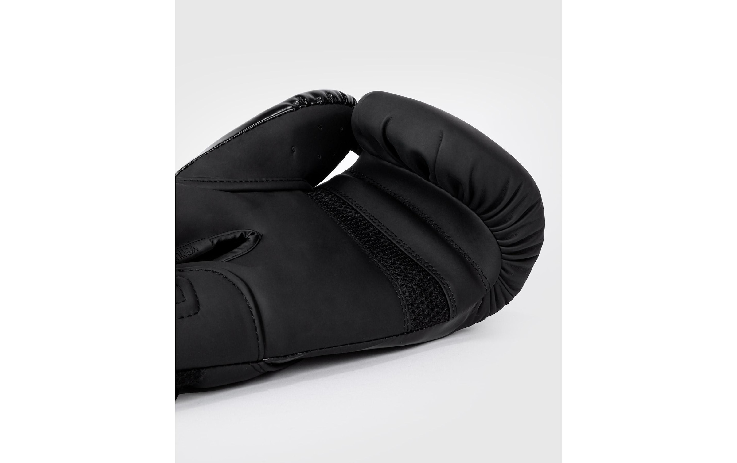 Boxhandschuhe »Venum Challenger 4.0 Schwarz«