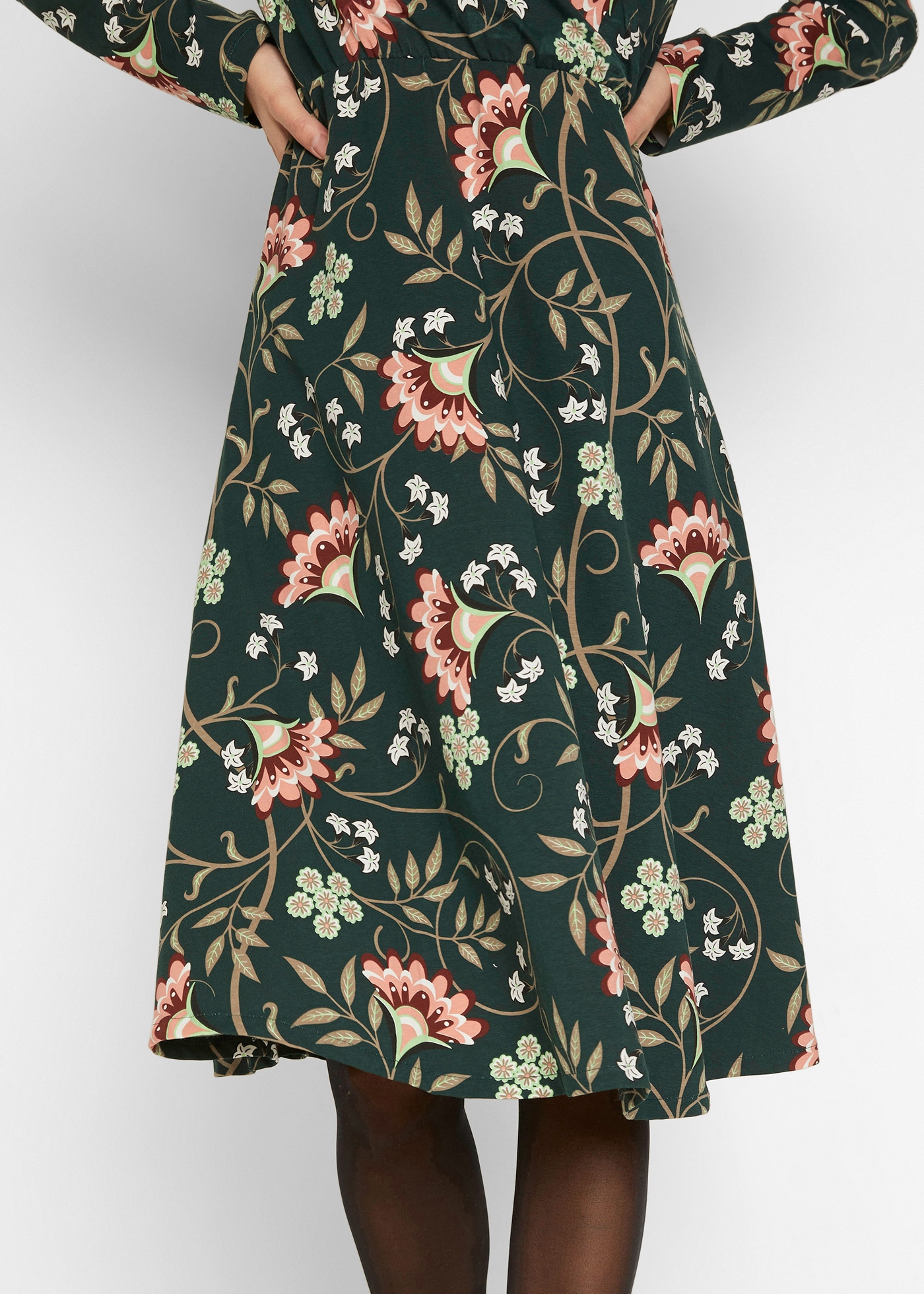 bonprix Robe en jersey »Baumwoll-Jerseykleid in Wickeloptik« für Alltag, aus Baumwolle und Elasthan, mit Wickeloptik