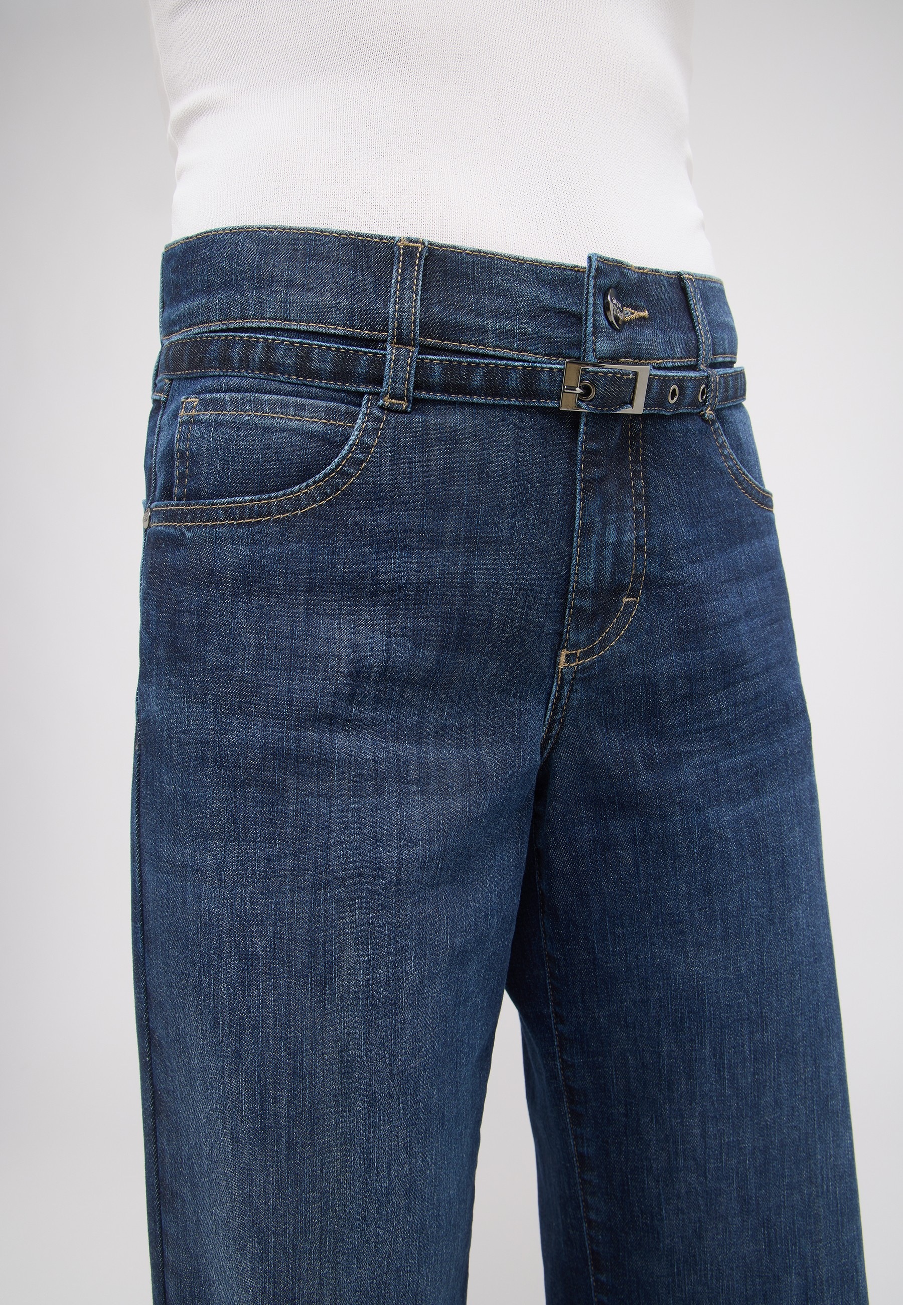 ANGELS Relax-fit-Jeans »LIZ BELT«, mit integriertem Gürtel
