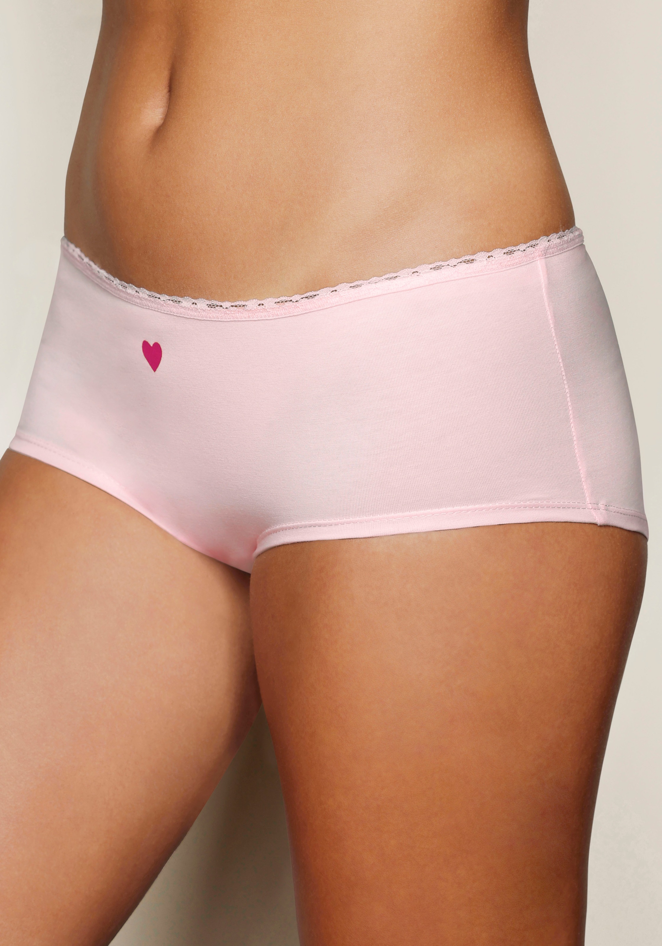 LASCANA Panty, (5er-Pack), mit süssen Herzchen-Prints und aus elastischer Baumwoll-Qualität