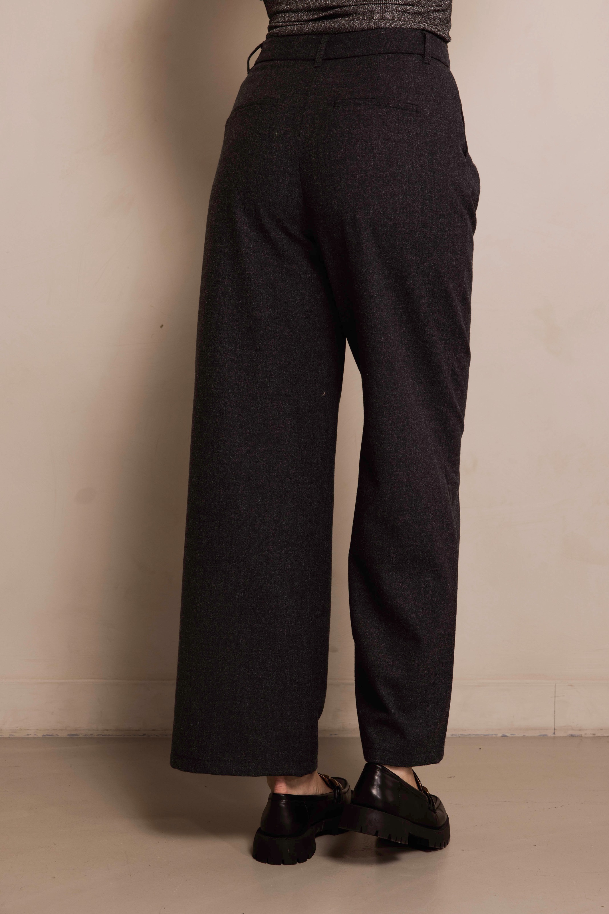 Zhrill Stoffhose »ZHSINNA«  mit Bundfalten vorn für mehr Weite