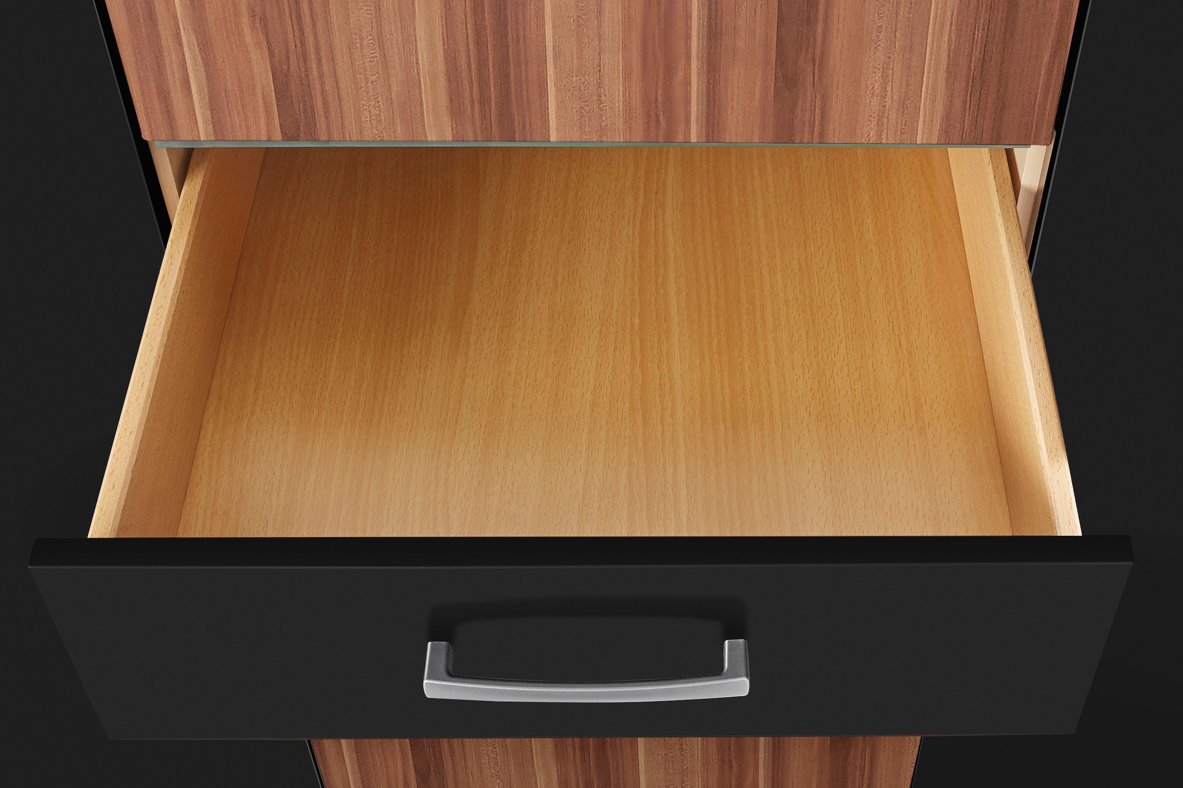 priess Kleiderschrank wahlweise mit Kranzbeleuchtung