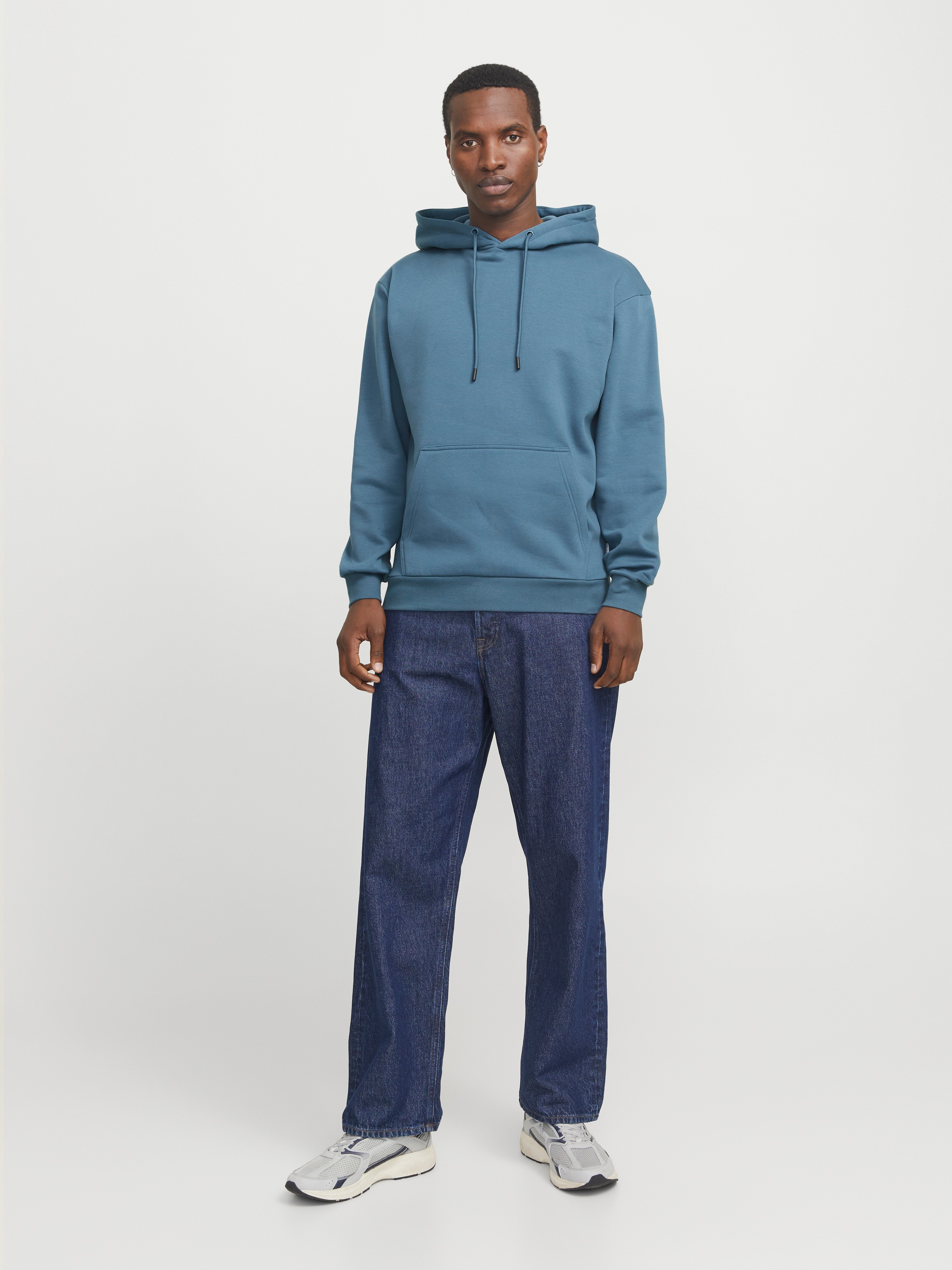 Jack & Jones Kapuzensweatshirt »JJEBRADLEY SWEAT HOOD NOOS«, mit Känguru Tasche