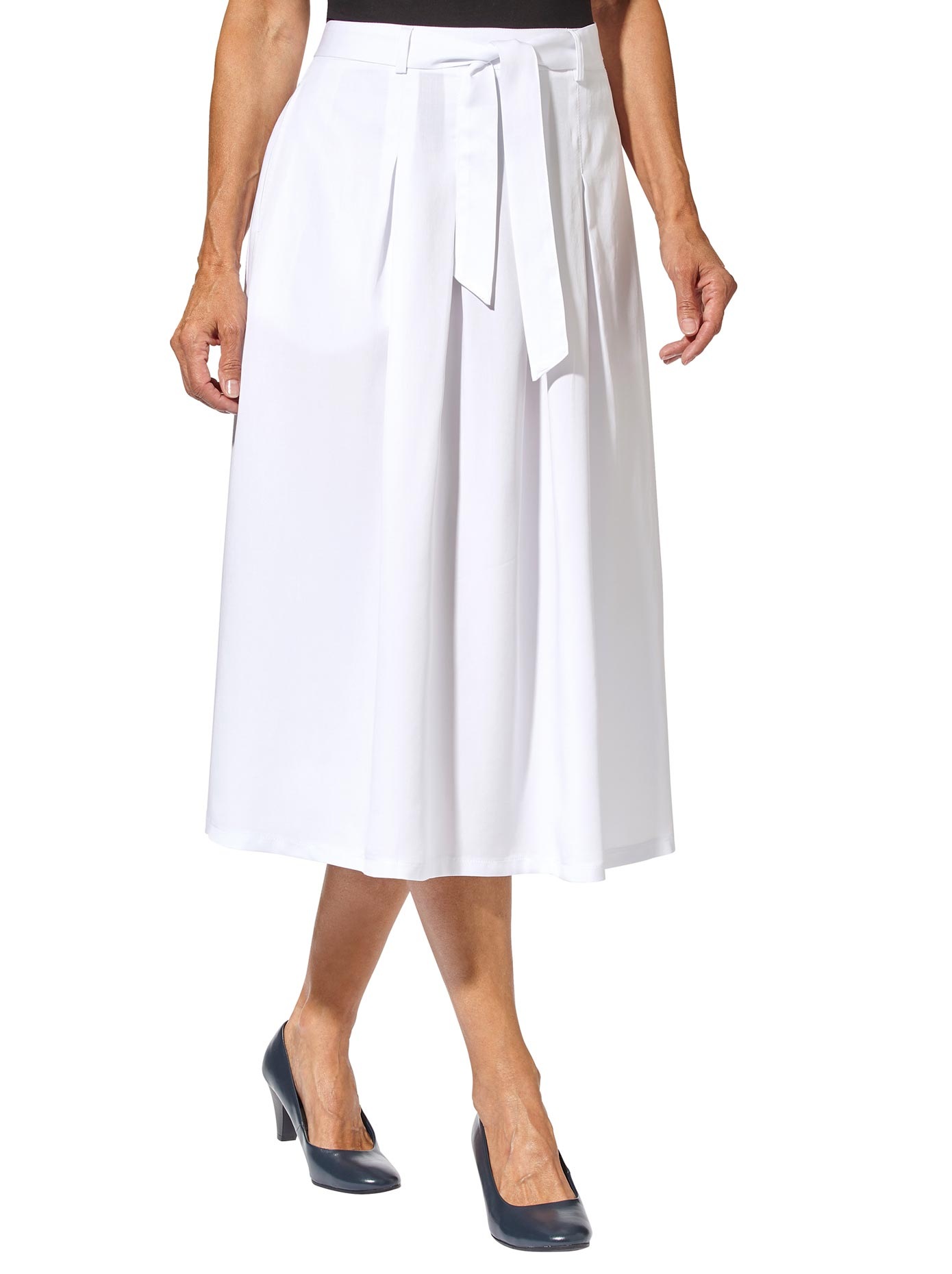 Rock mit Bindegürtel