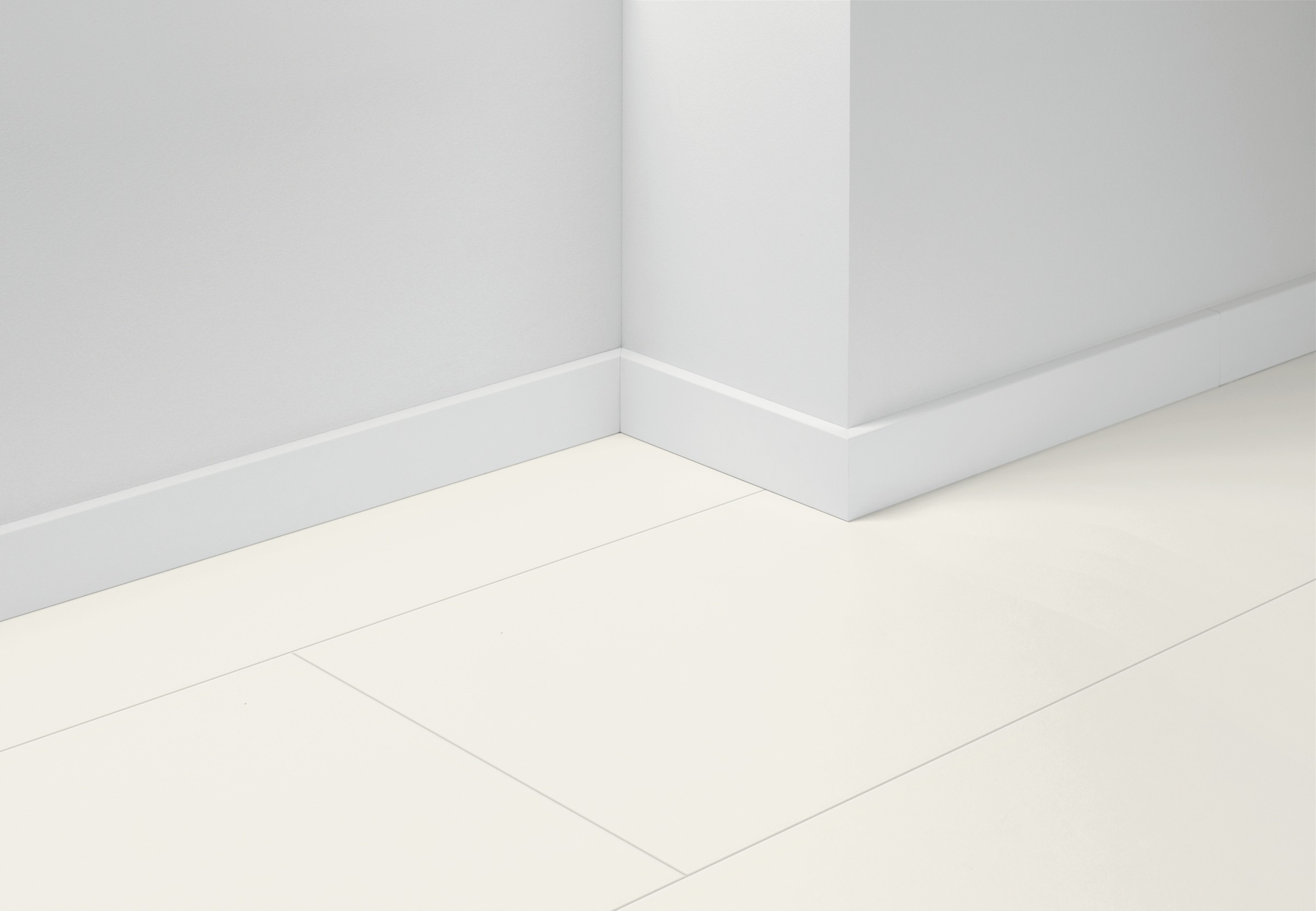 Image of PARADOR Sockelleiste »SL 18 Uni Weiss Dekor D001« bei Ackermann Versand Schweiz