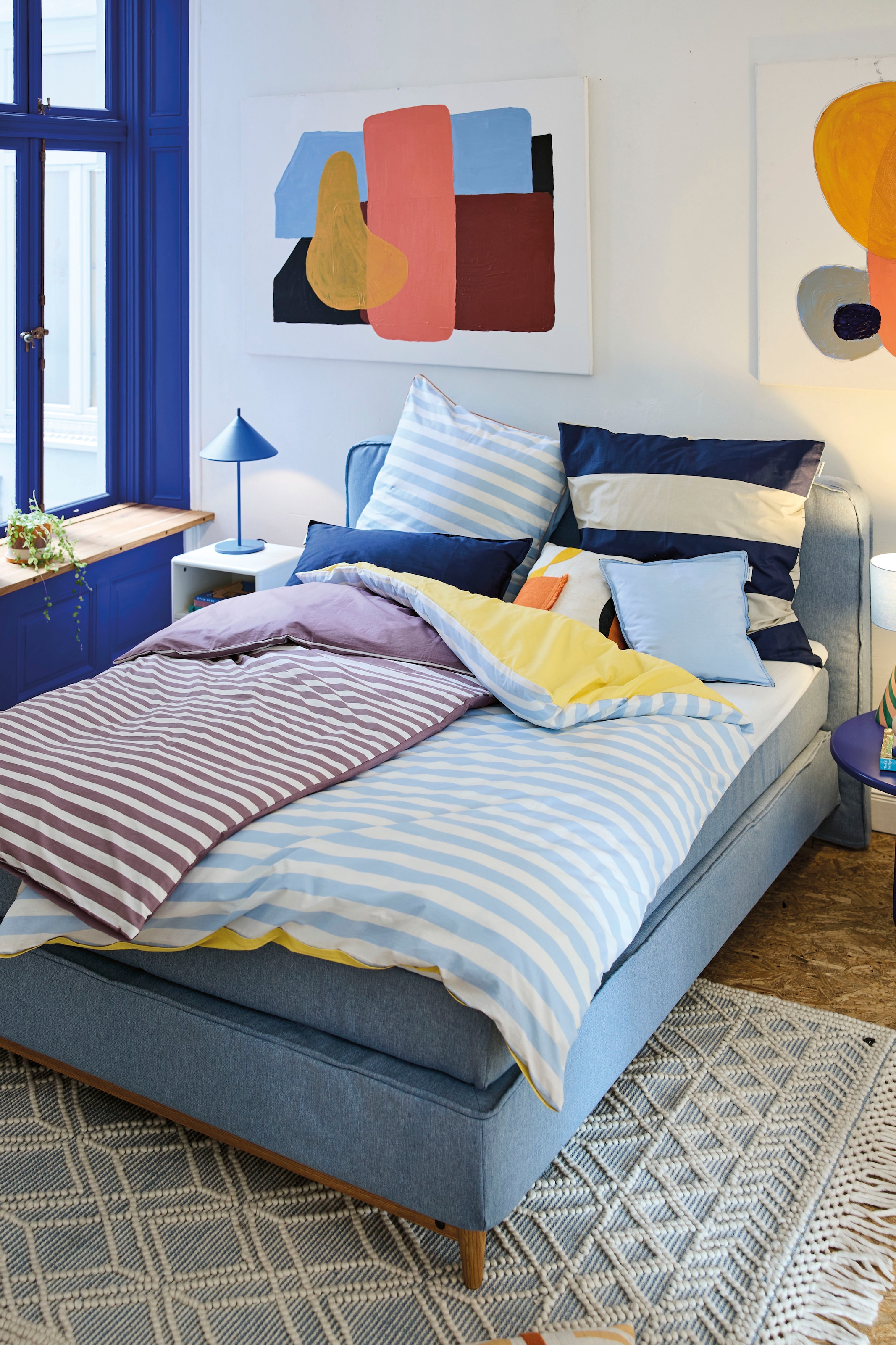 TOM TAILOR HOME Kissenhülle »new bedroom, UNI, 40x40cm oder 40x80cm«, (1 St.), mit farbiger Paspel und Markenreissverschluss