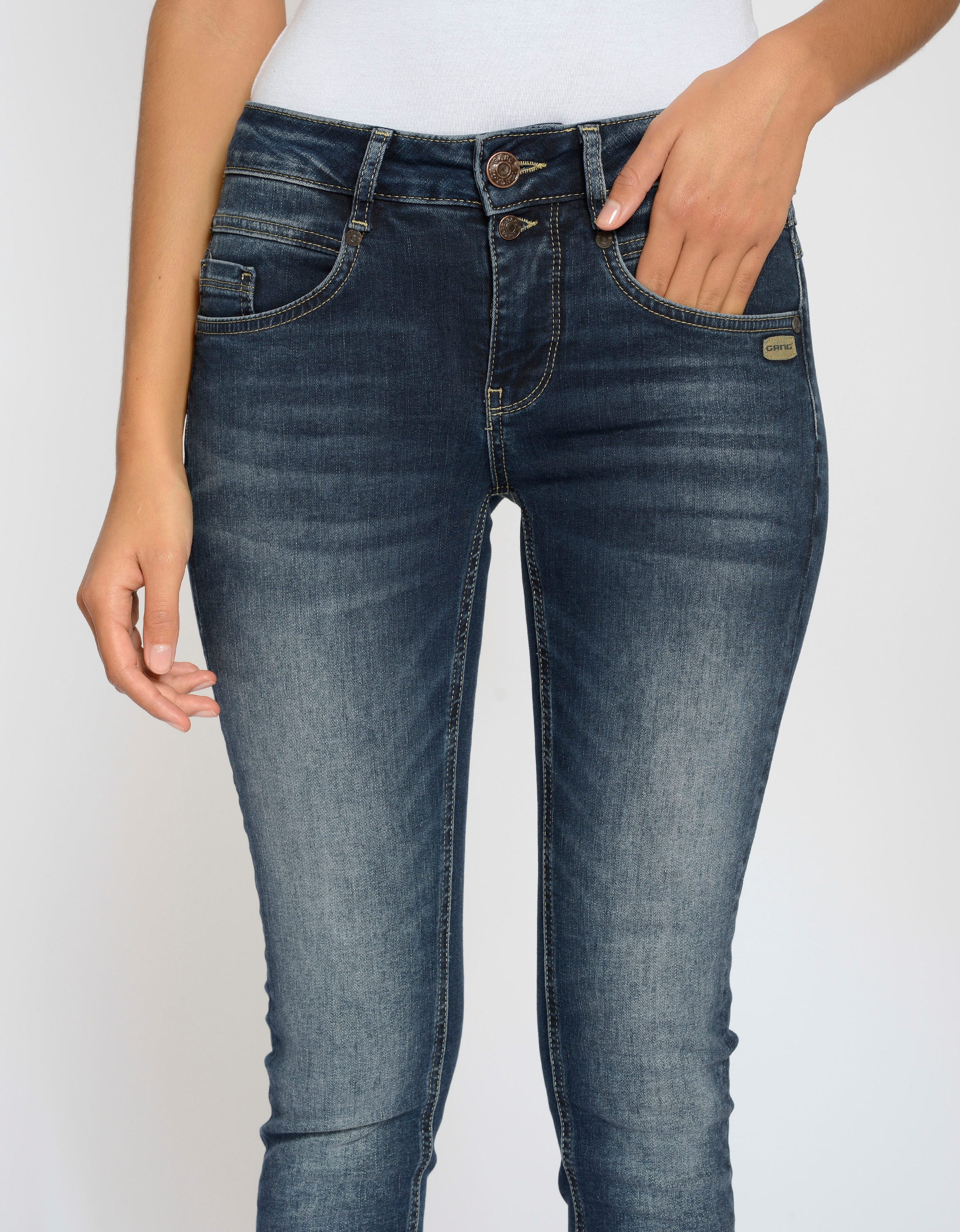 GANG Skinny-fit-Jeans »94MORA«, mit 3-Knopf-Verschluss und Passe vorne