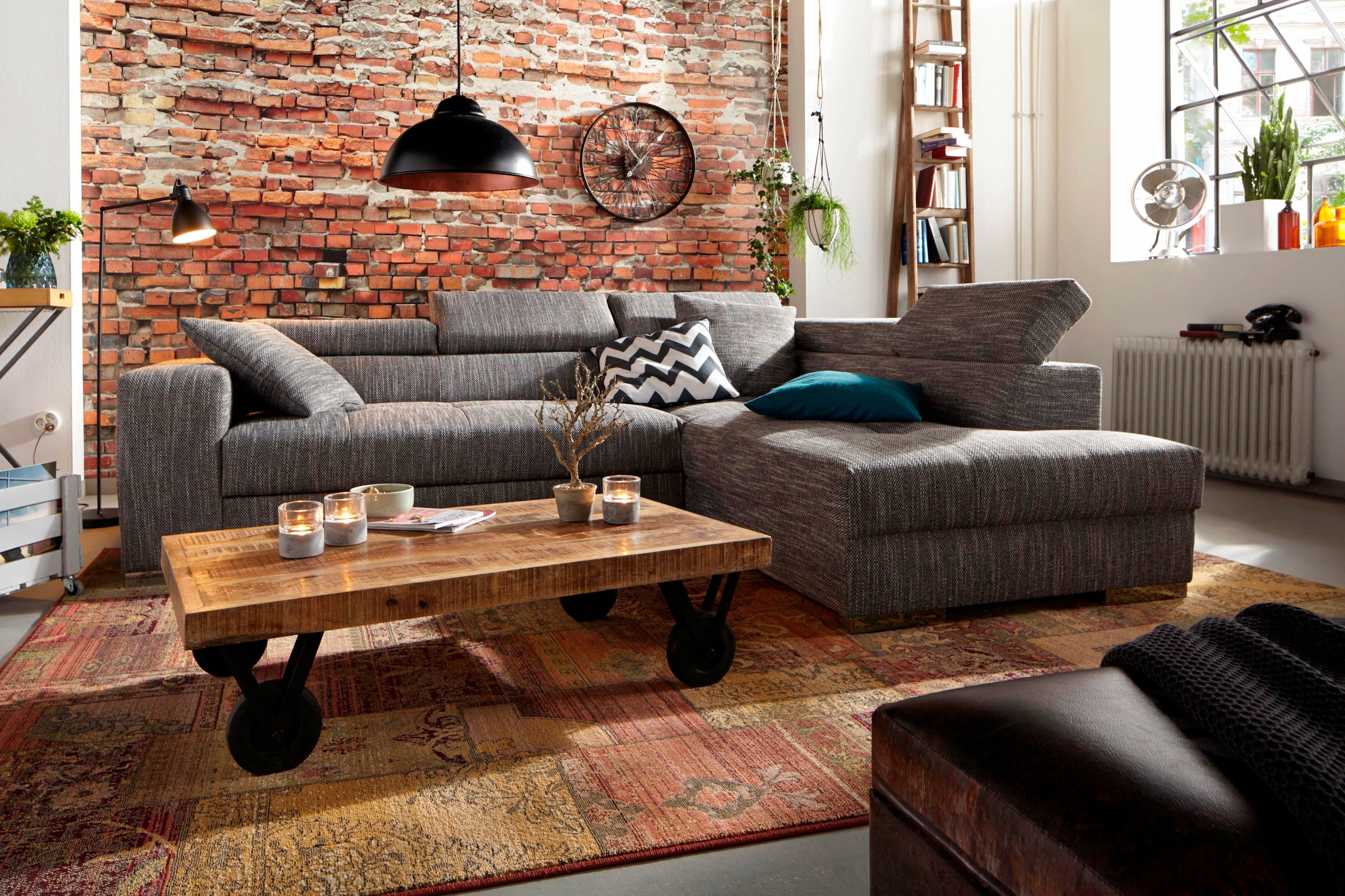 Komar Vliestapete »Vlies  - Bricklane - Grösse 368 x 248 cm« bedruckt glatt Wohnzimmer, Schlafzimmer