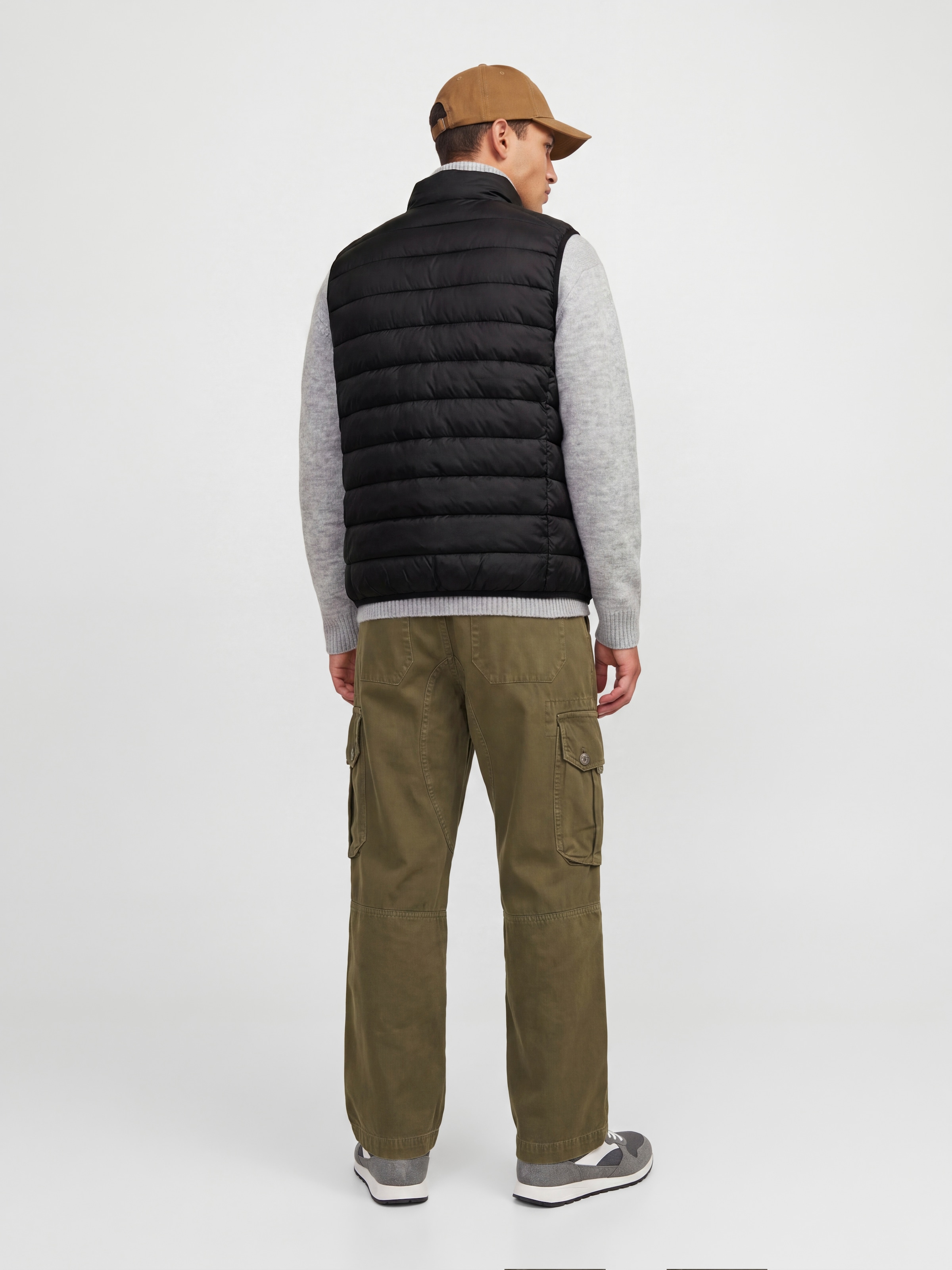 Jack & Jones Gilet matelassé »JJEBERG LIGHT DOWN BODYWARMER NOOS« fibre synthétique, coupe régulière