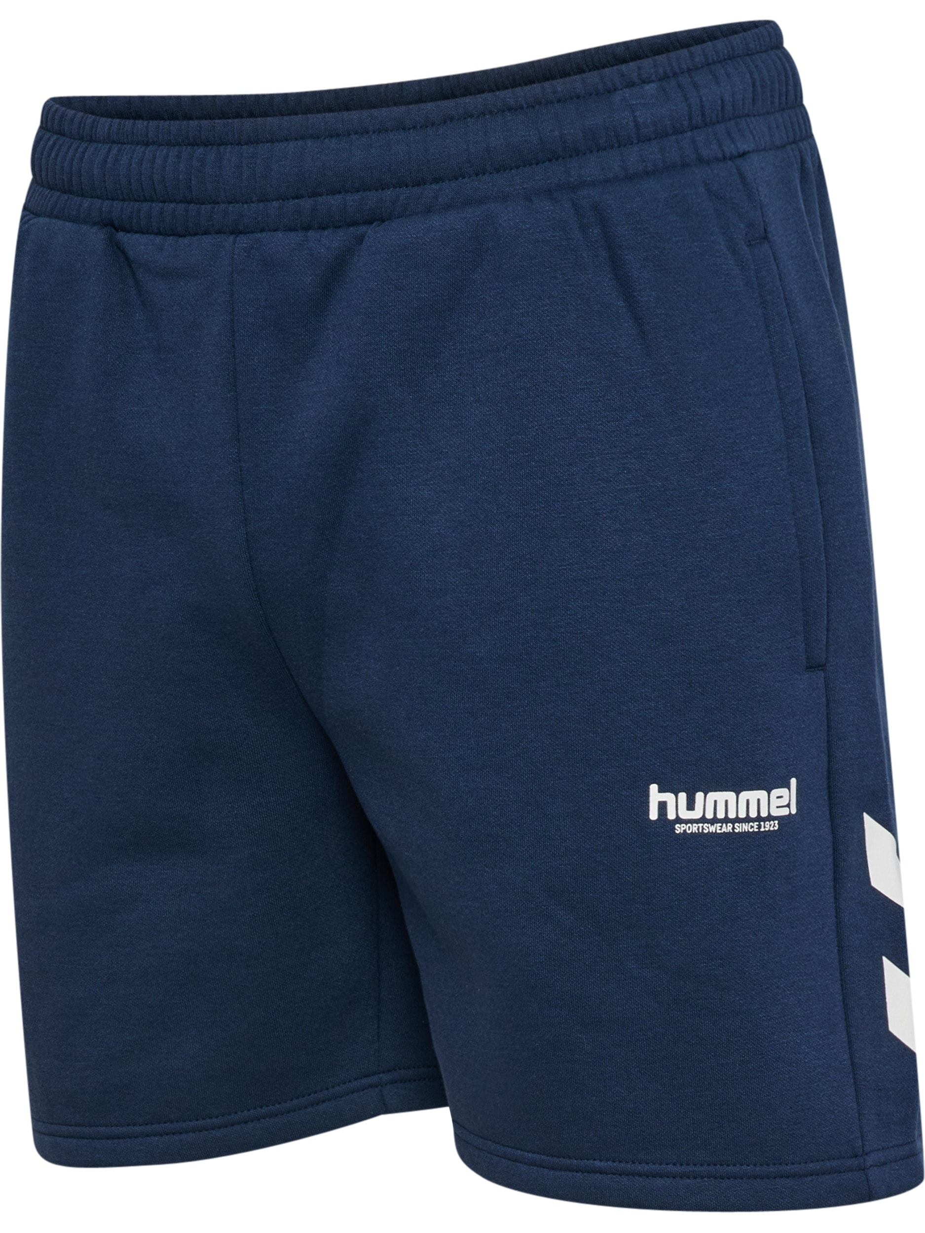 hummel Sweatshorts »HMLLEGACY 2.0 SHORTS«  en coton et polyester, séchage rapide, style sportif