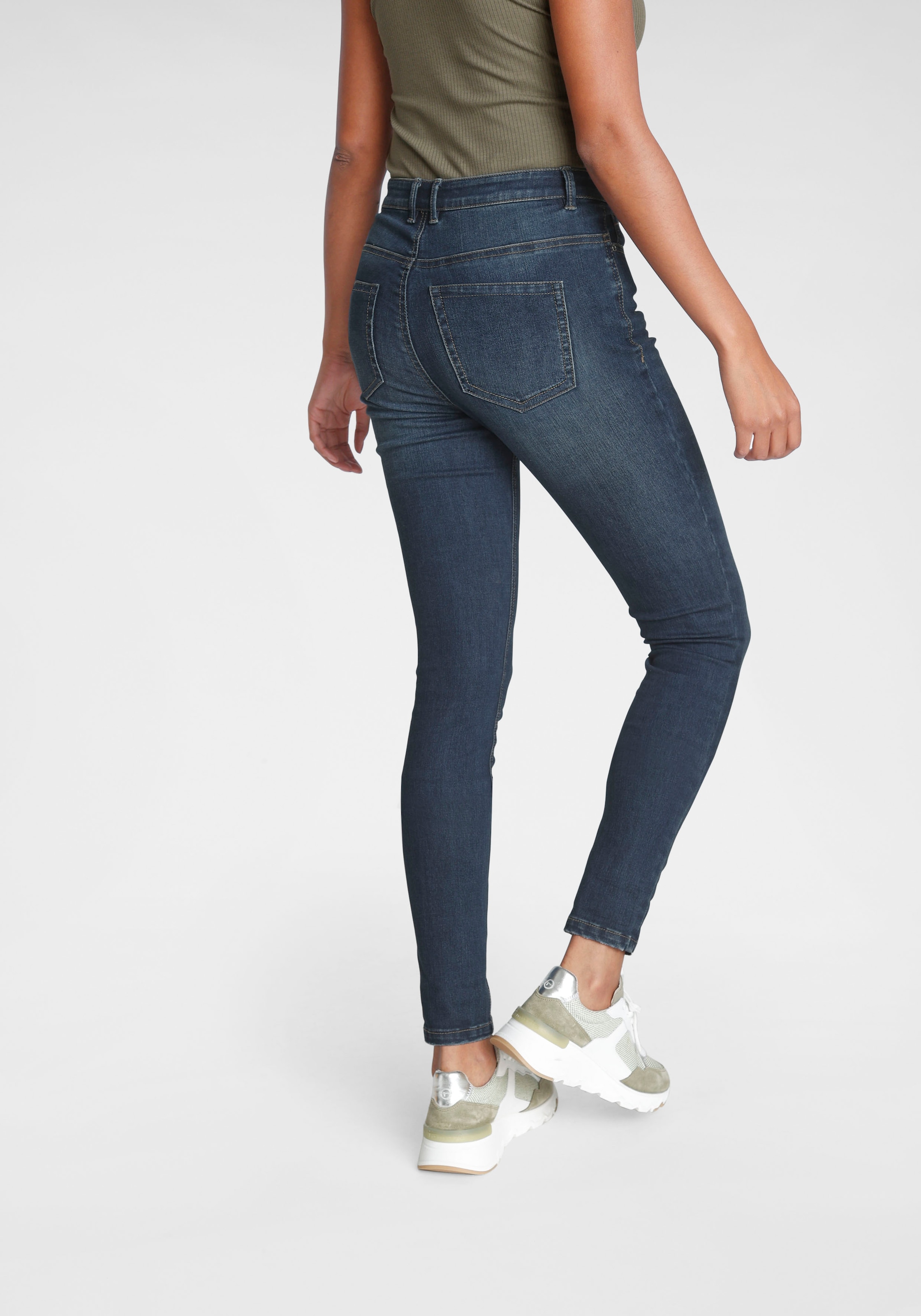 ONLY Skinny-fit-Jeans »ONLPAOLA – Extra-eng geschnittene Jeans mit figurformender Silhouette«, skinny fit, modisch, Denim, Baumwollmischung