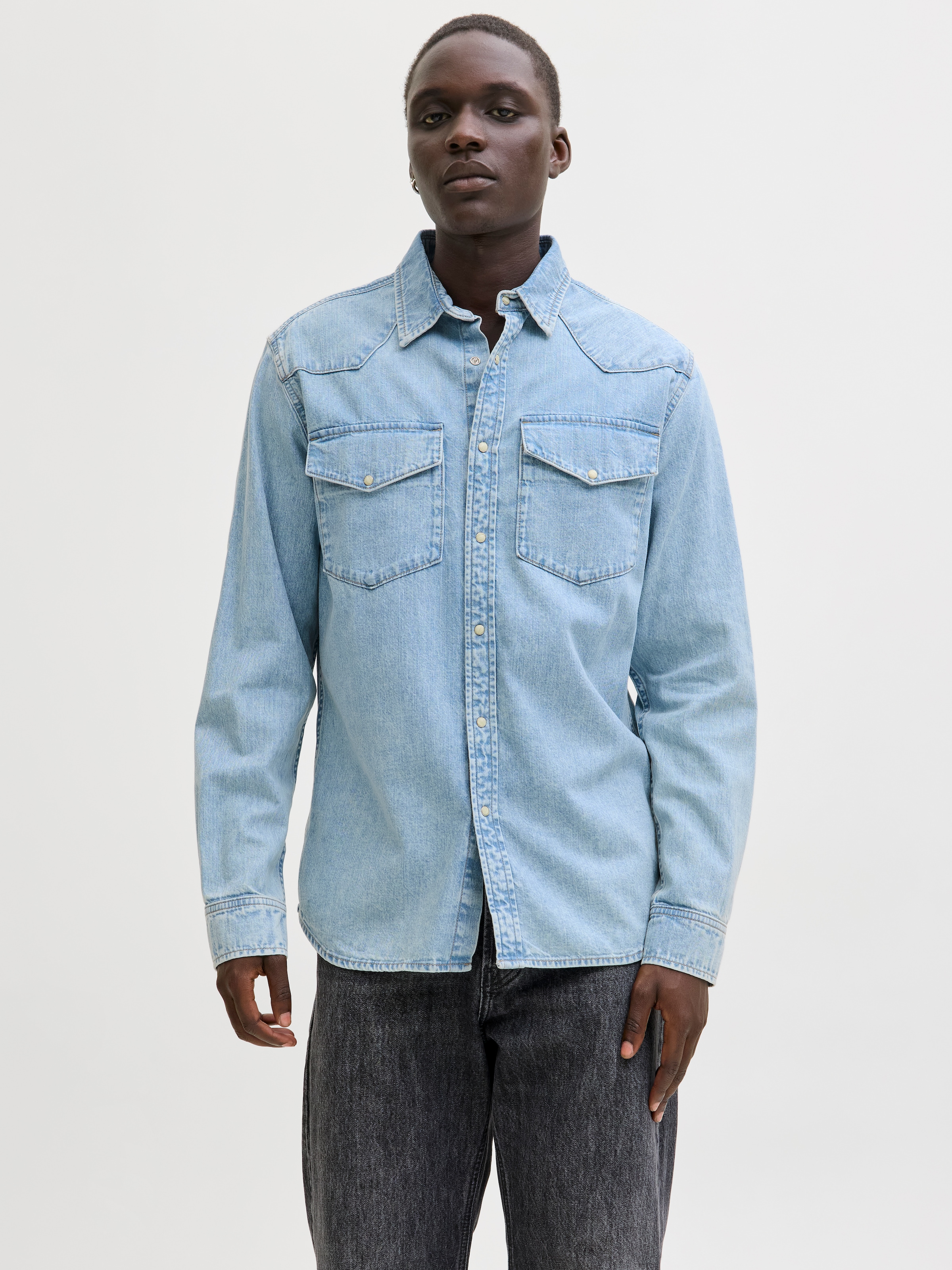 Jack & Jones Jeanshemd »JJEWESTERN JJSHIRT AT 187 NOOS« mit Brusttaschen