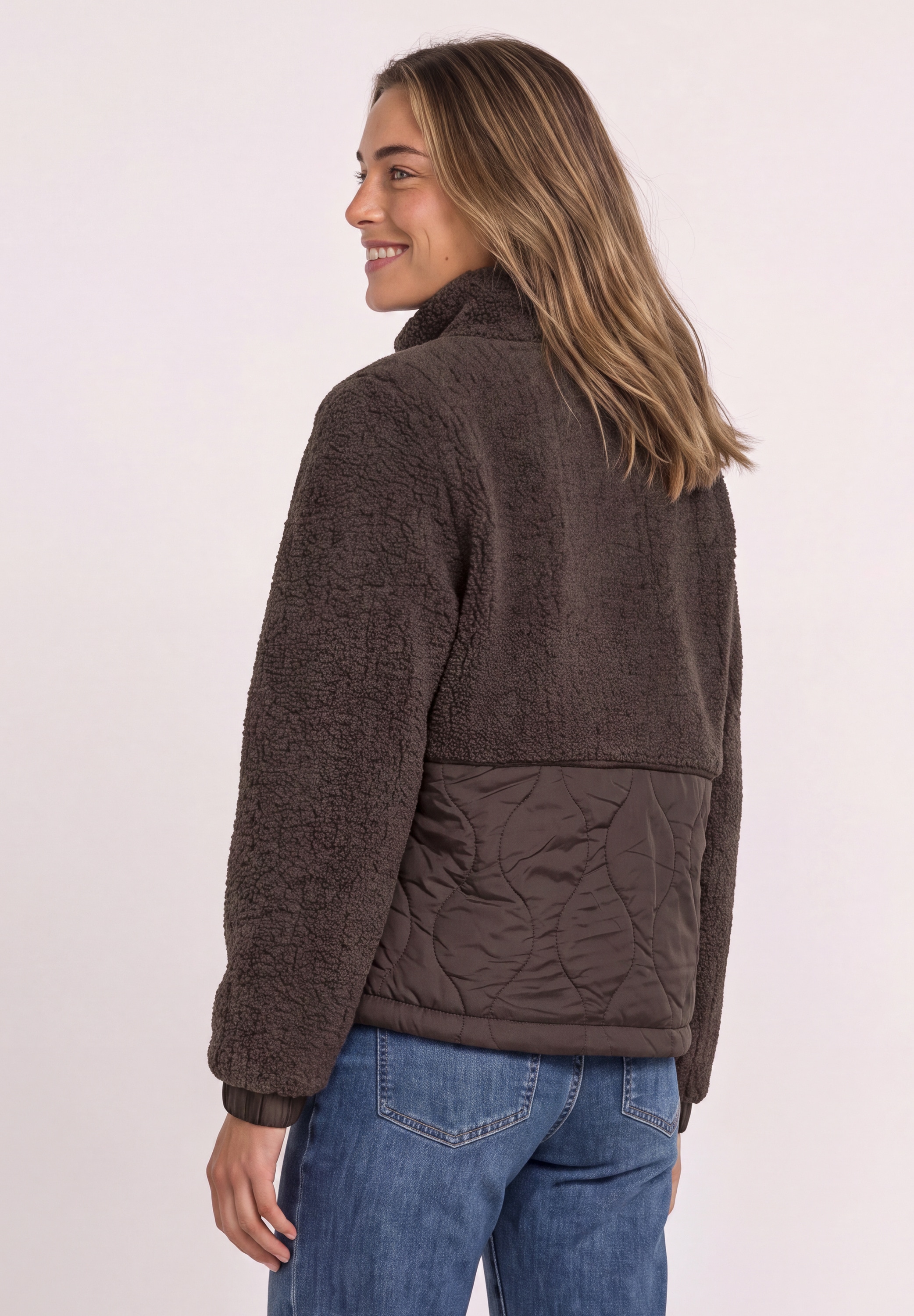 STREET ONE Veste courte mélange de matériaux en tissu Teddy et tissu matelassé