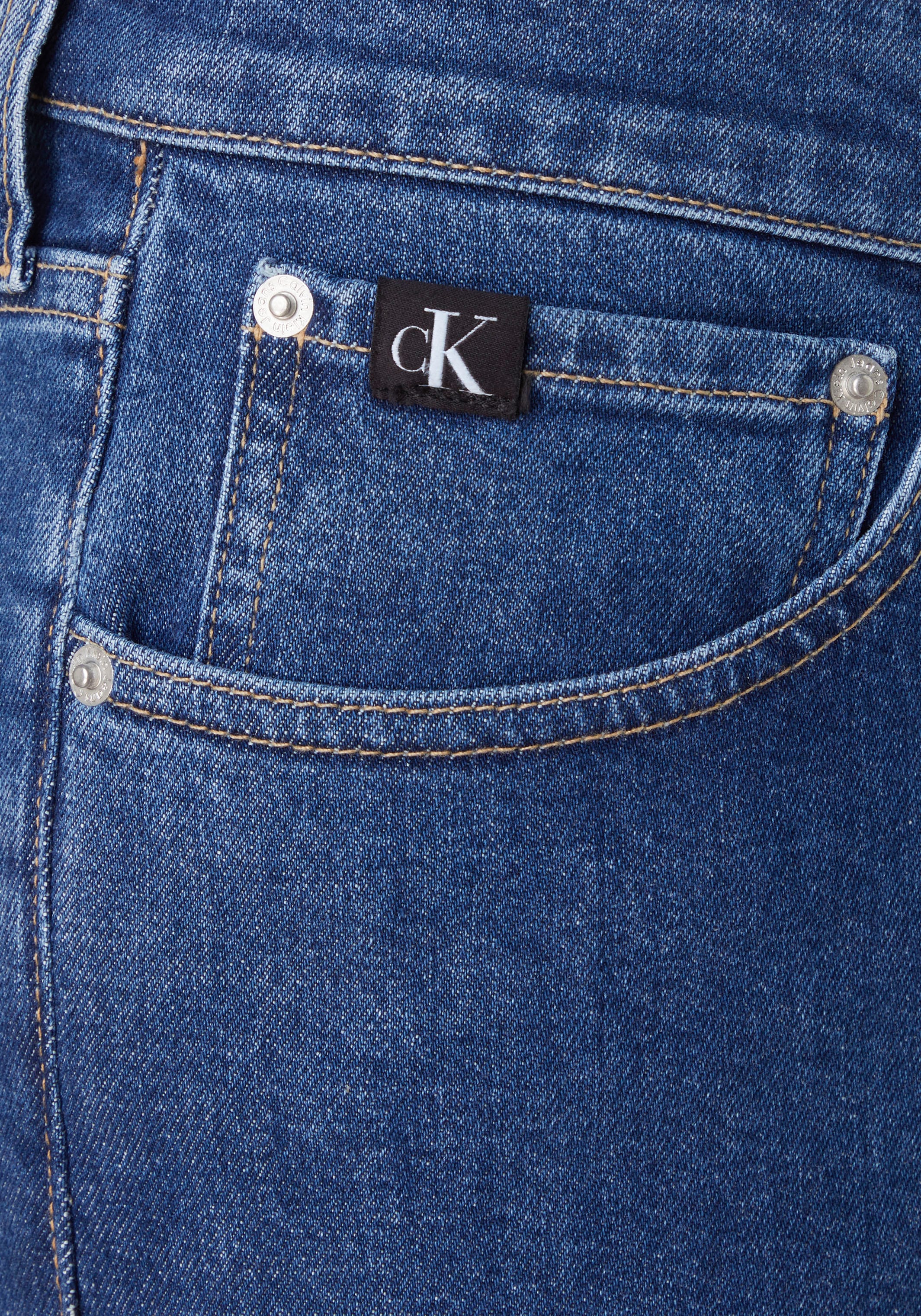 Tendance Acheter Leder-Badge Calvin en Klein Klein »SLIM Tapered-fit-Jeans confortablement ligne Calvin mit TAPER«, Jeans