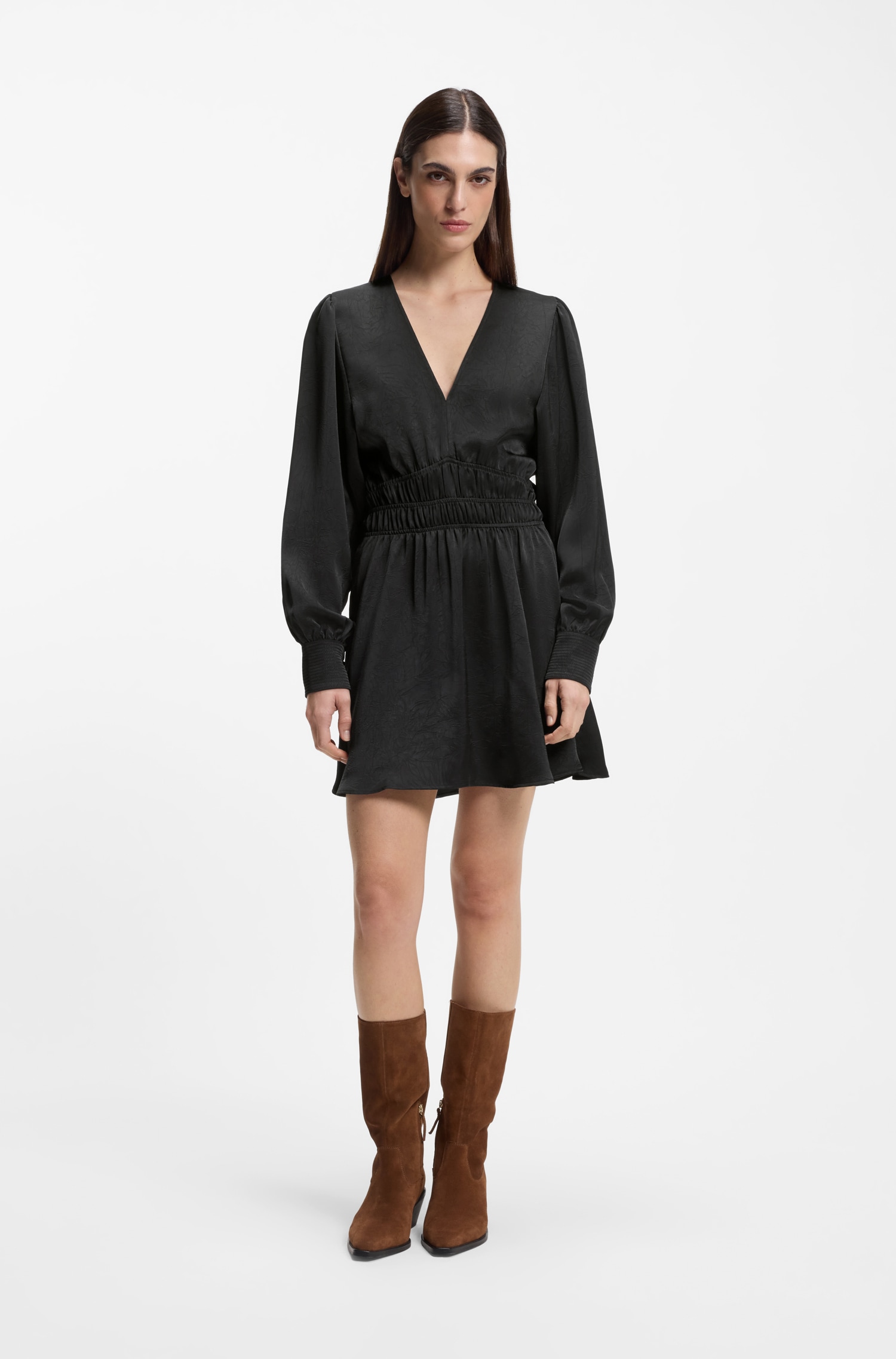 BOSS ORANGE Robe en satin »Deply Premium Damenmode« in Crinkle-Optik, Midi-Länge