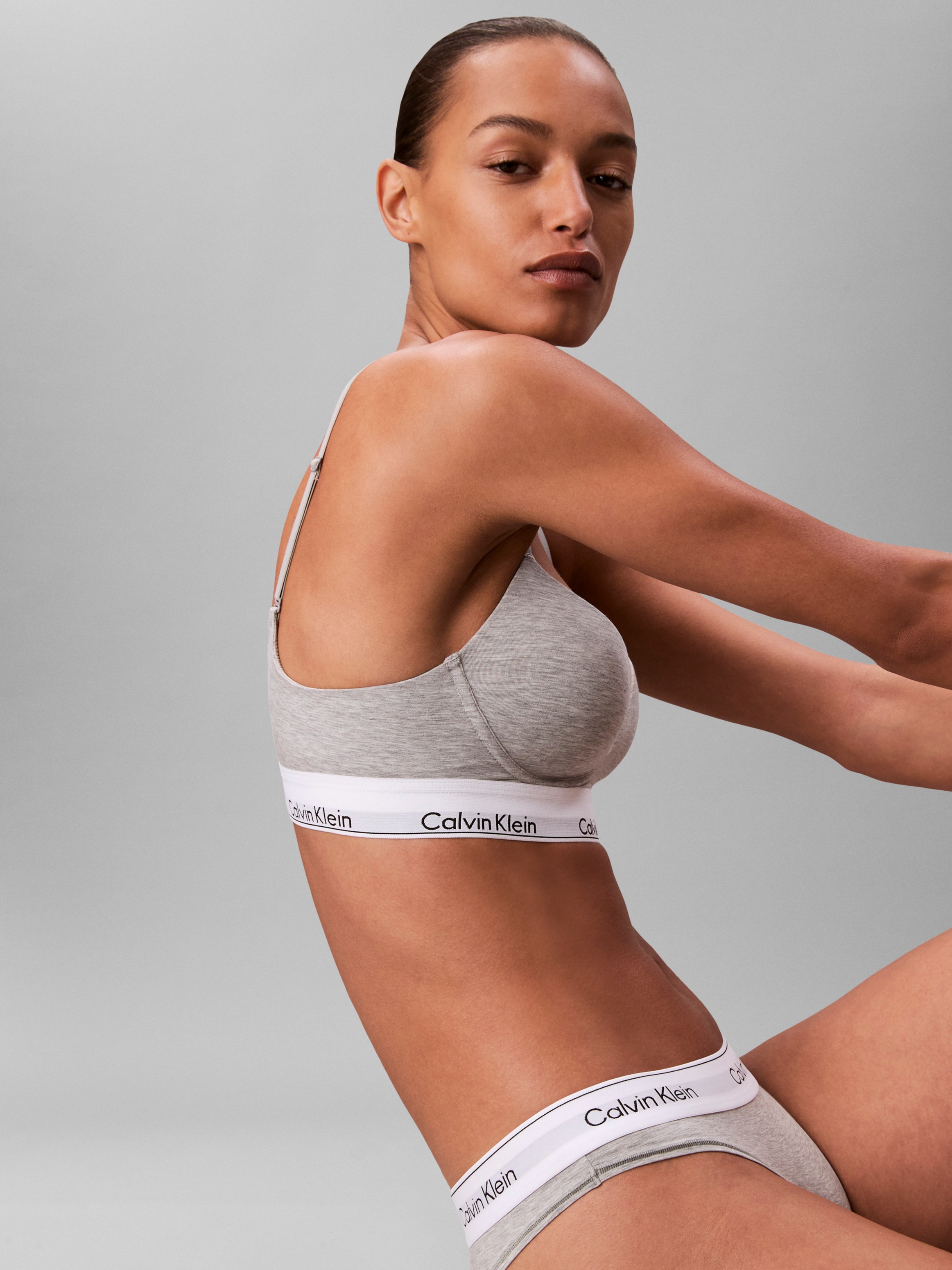 Calvin Klein Underwear Soutien-gorge à bretelles »LIGHTLY LINED BRALETTE« Mit elastischem Saum
