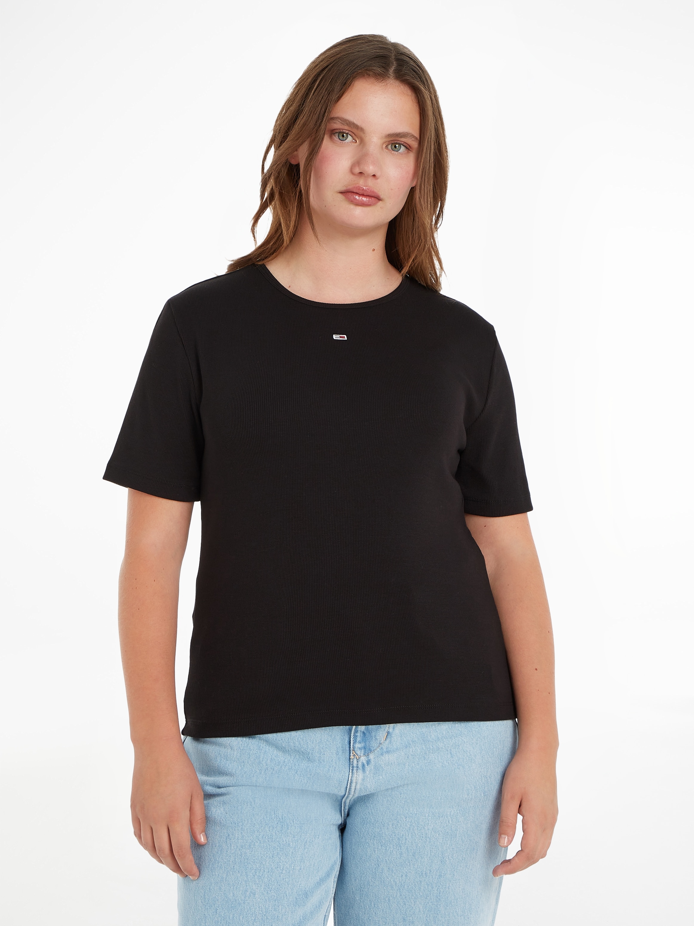 Tommy Jeans Curve Rundhalsshirt »TJW CRV BBY ESSENTIAL RIB SS«, (1 tlg.), PLUS SIZE CURVE,mit Tommy Jeans-Logostickerei-Tommy Jeans Curve 1