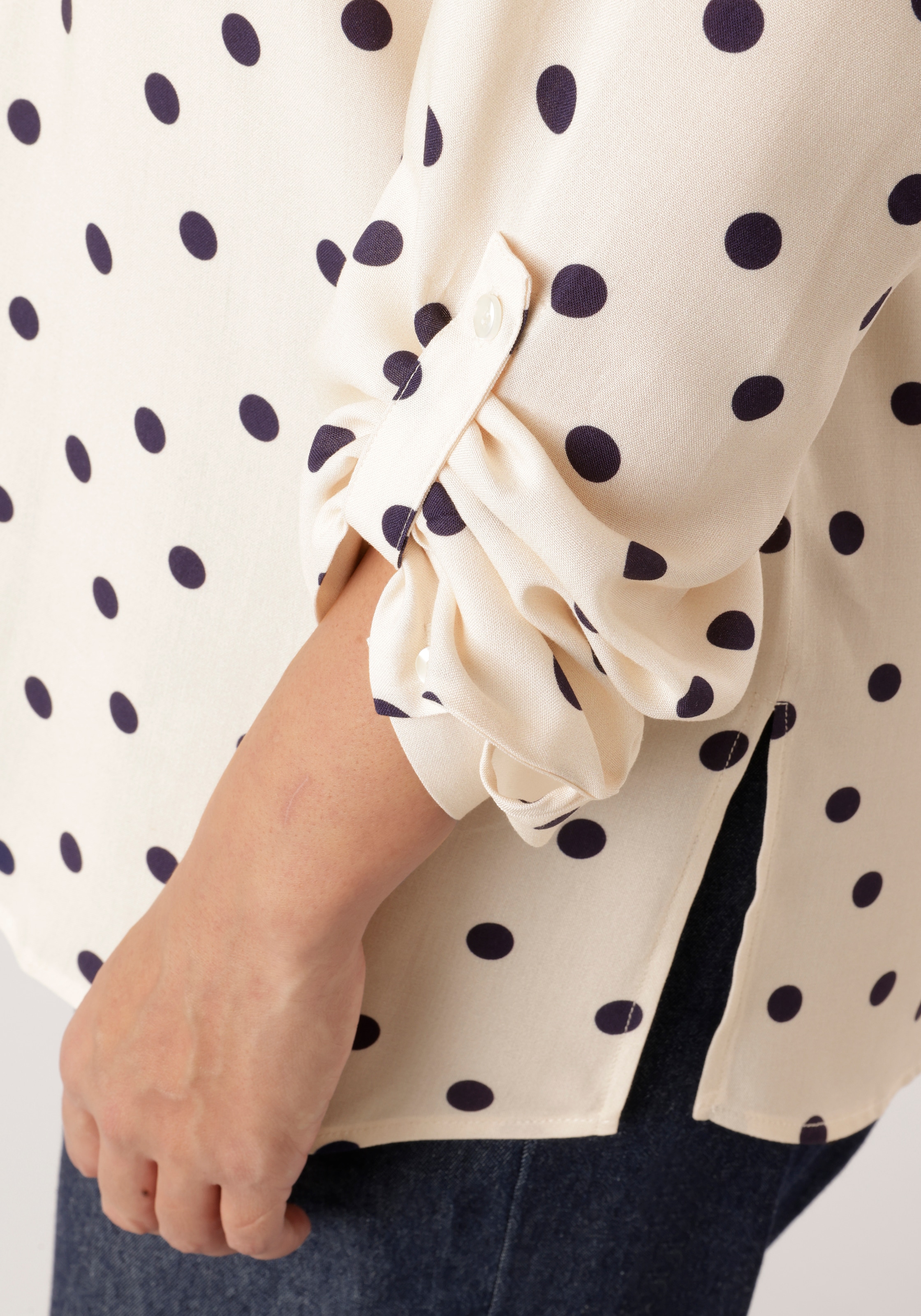 Aniston PLUS Blouse à enfiler in trendigem Pünktchendessin - NEUE KOLLEKTION