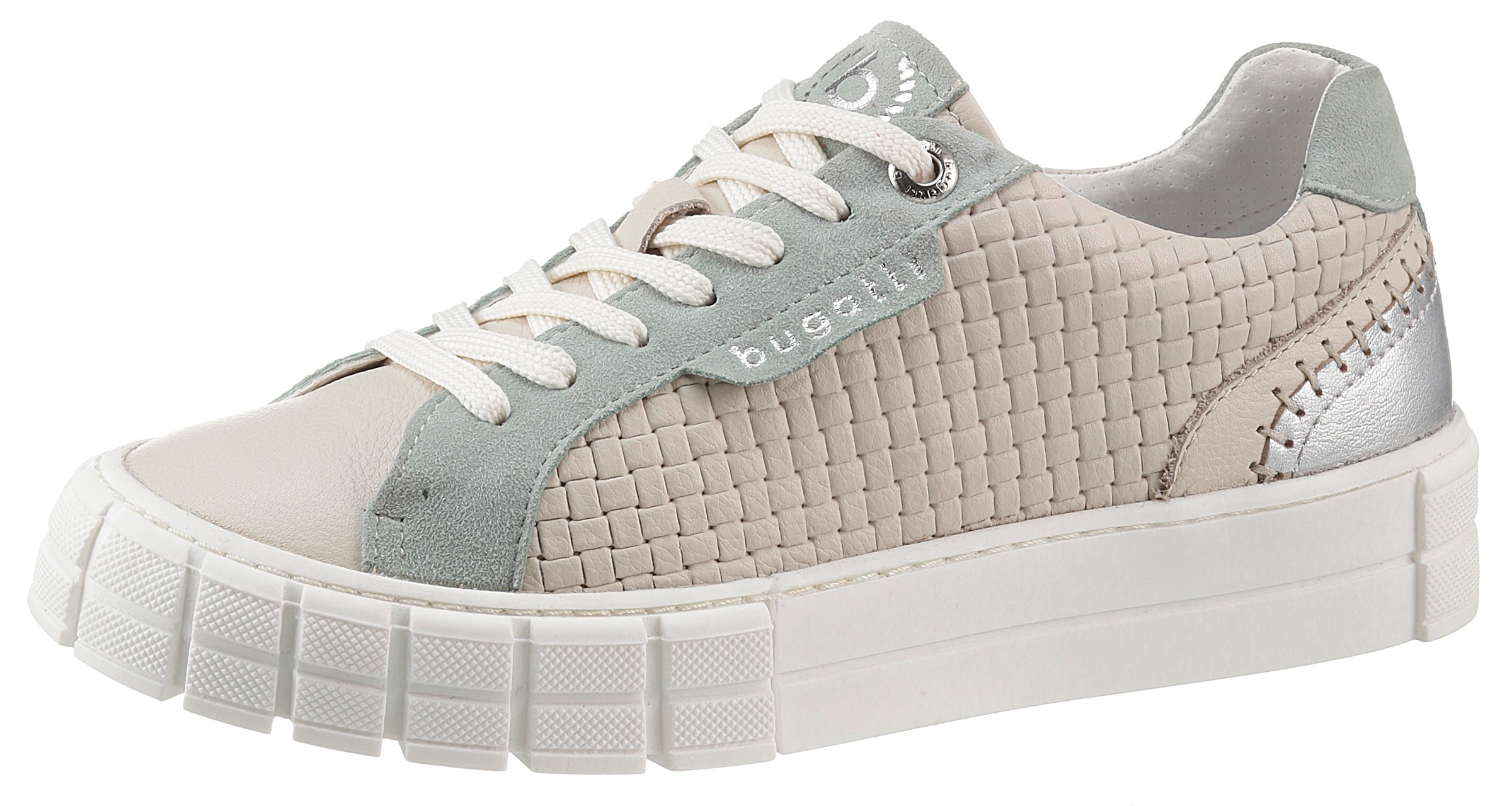 Image of bugatti Plateausneaker, mit Ziernähten an der Ferse bei Ackermann Versand Schweiz