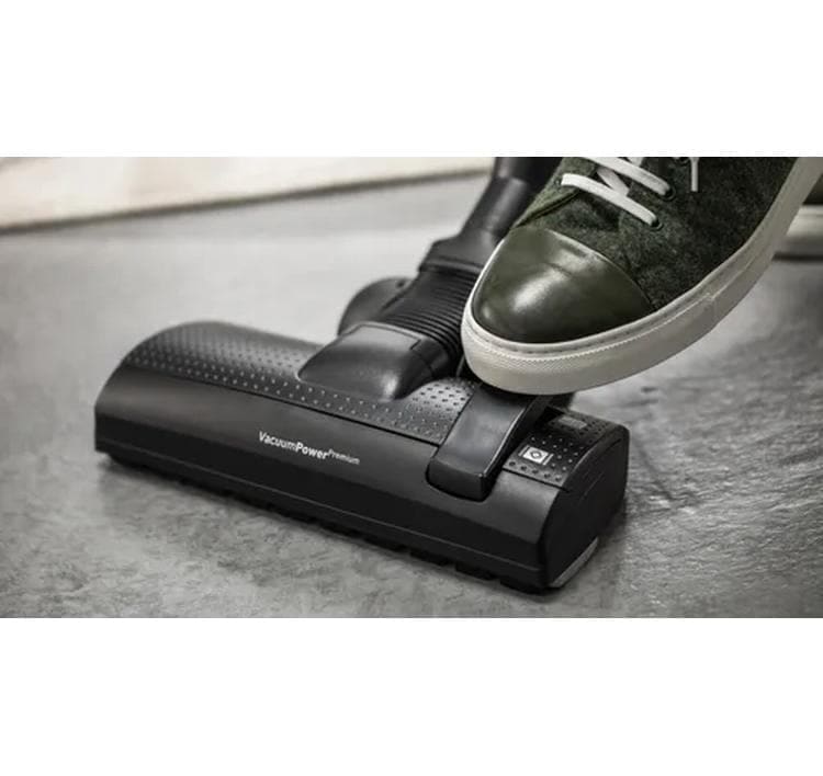 SIEMENS Bodenstaubsauger »Q 5.0 extreme silencePower VSQ5X1230, Made in Germany, Hygiene-Filter« 850 W mit Beutel hohe Saugkraft, integriertes Zubehör, langes Kabel, leise, schwarz