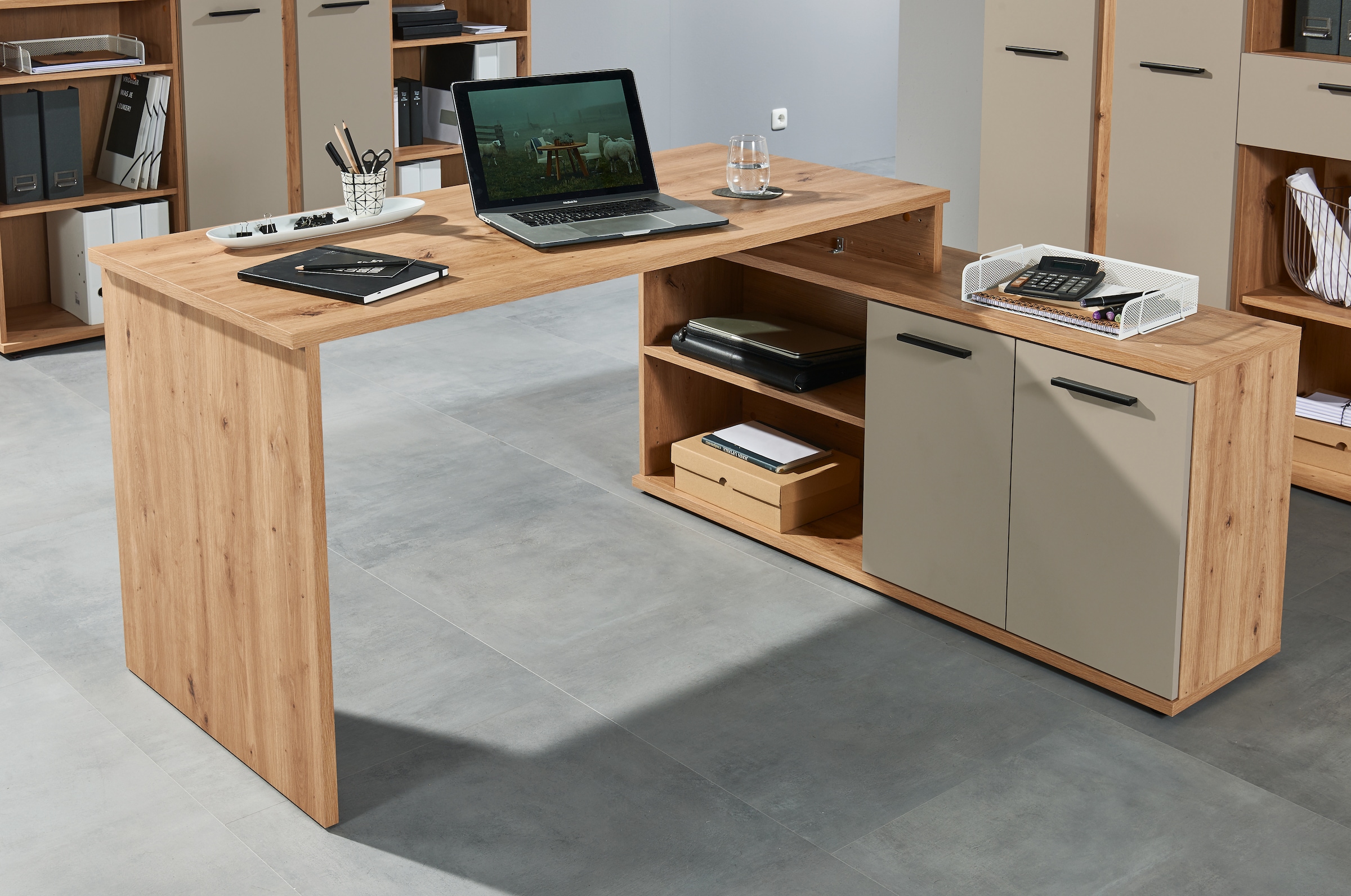 BEGA OFFICE Schreibtisch »Kanada, BxHxT 160x74x130 cm« 1 Stk. tlg. wechselseitig montierbar, Softclose für Türen, Breite: 160cm