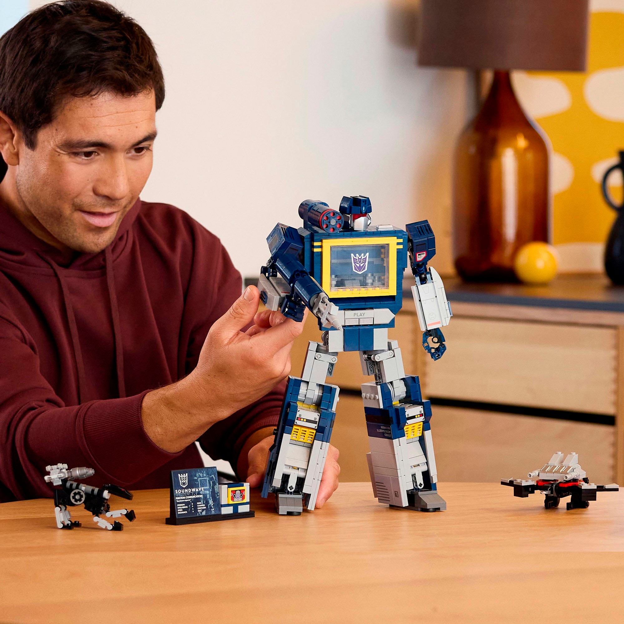 LEGO® Pions de construction »Transformers: Soundwave (10358), LEGO Icons« Made in Europe