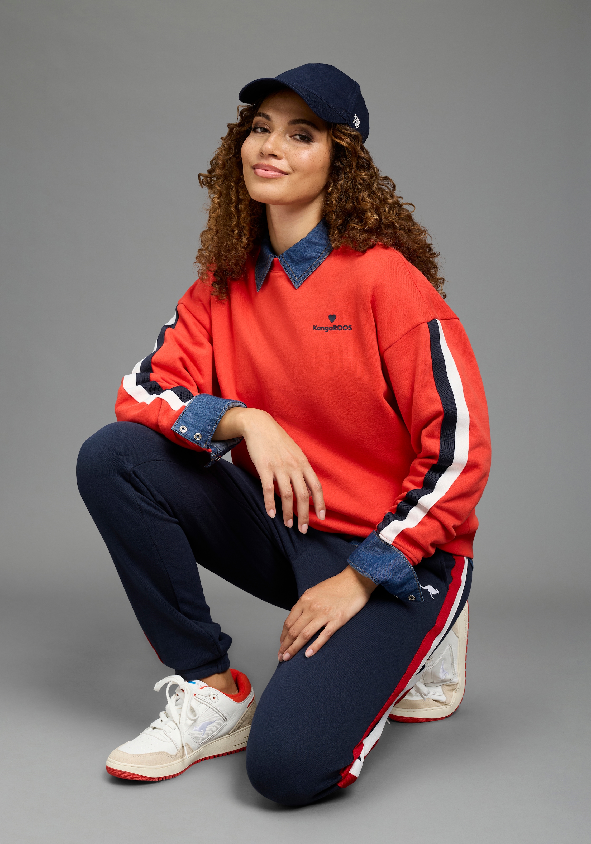 KangaROOS Sweat-shirt , avec col rond, en coton et polyester, coupe ample
