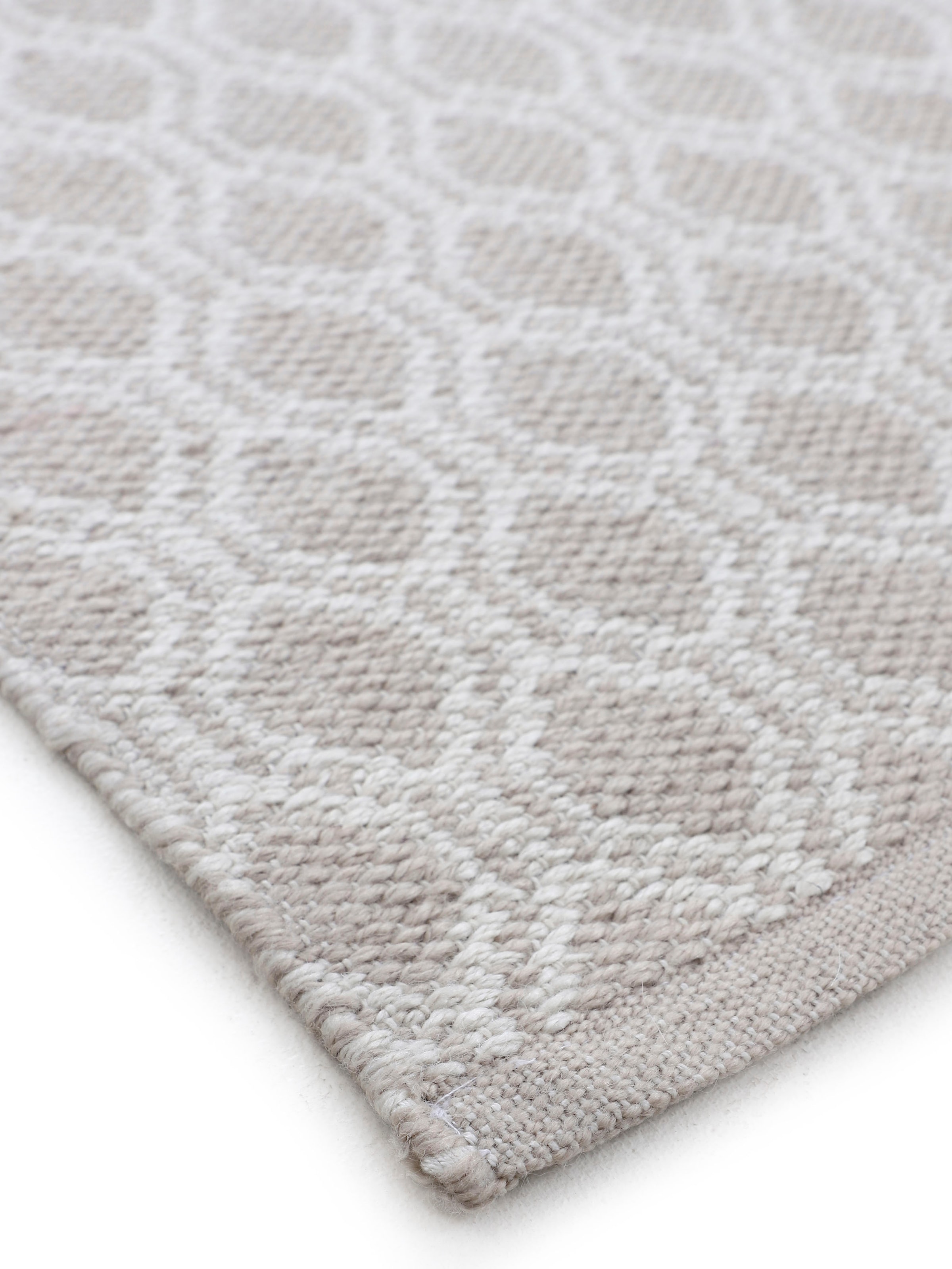 carpetfine Teppich »Frida 204«, 7 mm Höhe, Wendeteppich, 100% recyceltem Material (PET), Flachgewebe, Sisal Optik, Pflegeleicht und Robust, In- und Outdoor geeignet, Wetterfest und UV-beständig für Balkon, Terrasse, Garten, Wohn- und Schlafzimmer