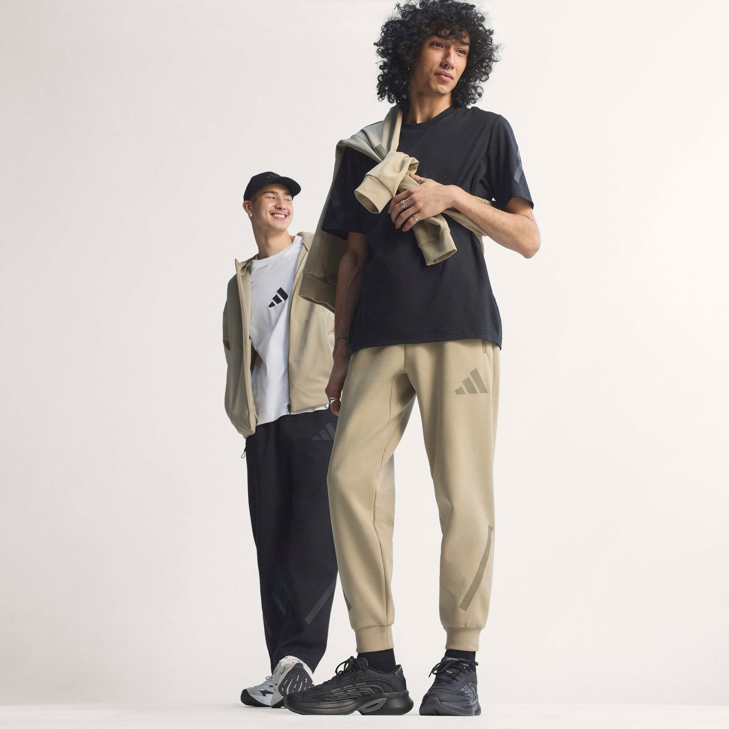 adidas Sportswear Pantalon de sport »NEW ADIDAS Z.N.E«